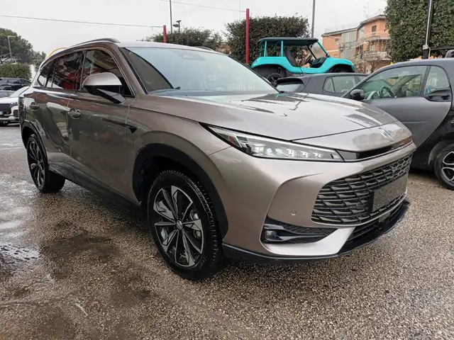 MG HS 1500 T-GDI AT LUXURY 170CV PELLE"19 CAM360 ITALIA