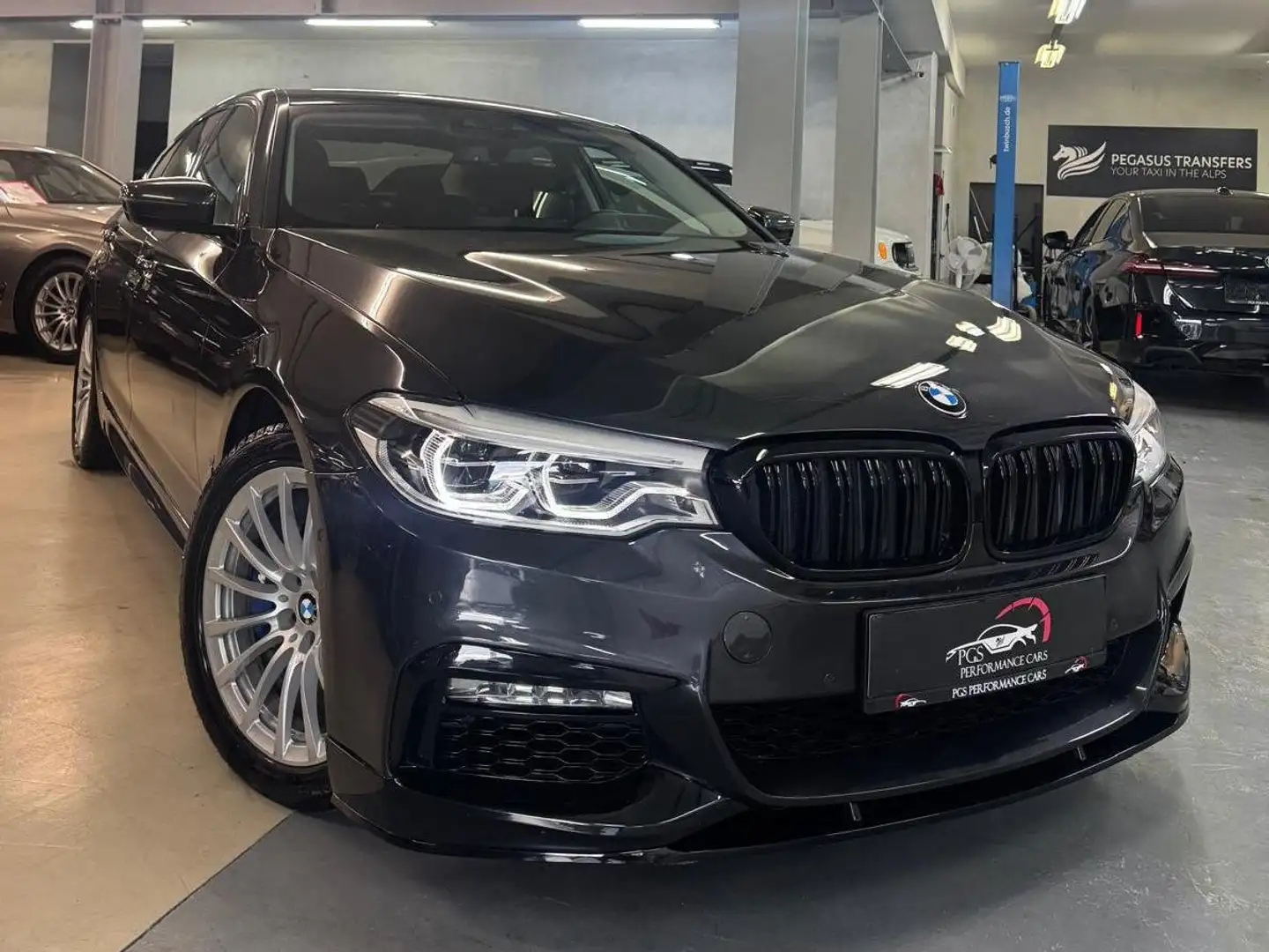 BMW 530 530 d xDrive M SPORT OPTIK Gris - 1