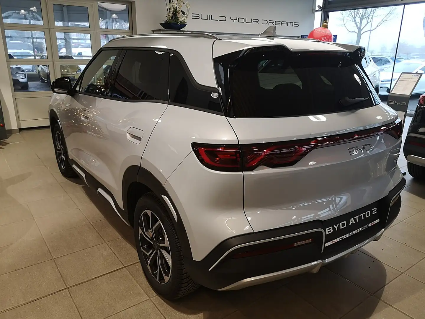 BYD Atto 2 Atto2 64,8 kWh Comfort Österreich Paket Weiß - 2