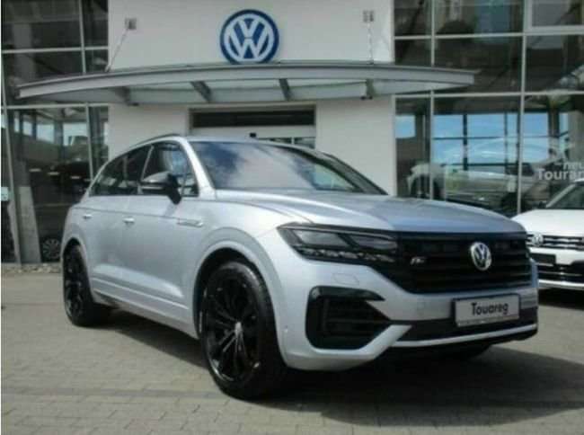 Volkswagen Touareg 3.0 TDI R-LINE - foto 1