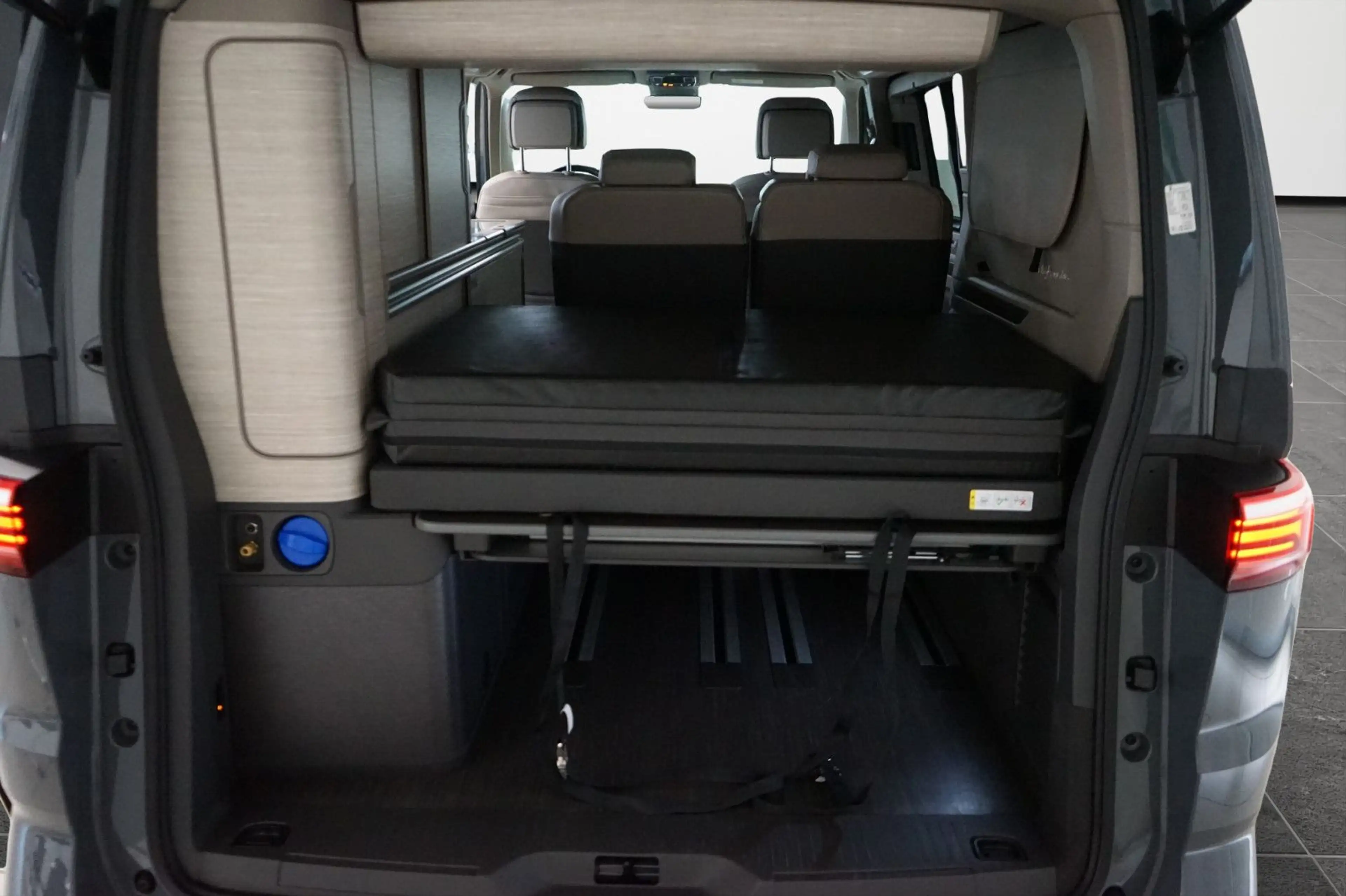 Volkswagen T7 California Coast 5J Garantie+elektr. Dach/Schiebetüren+AHK — photo 14