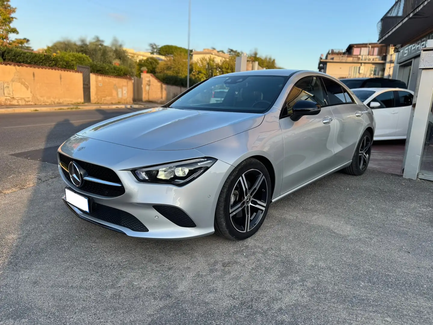 Mercedes-Benz CLA 180 CLA Coupe d Sport auto PACK LUCI Grijs - 1