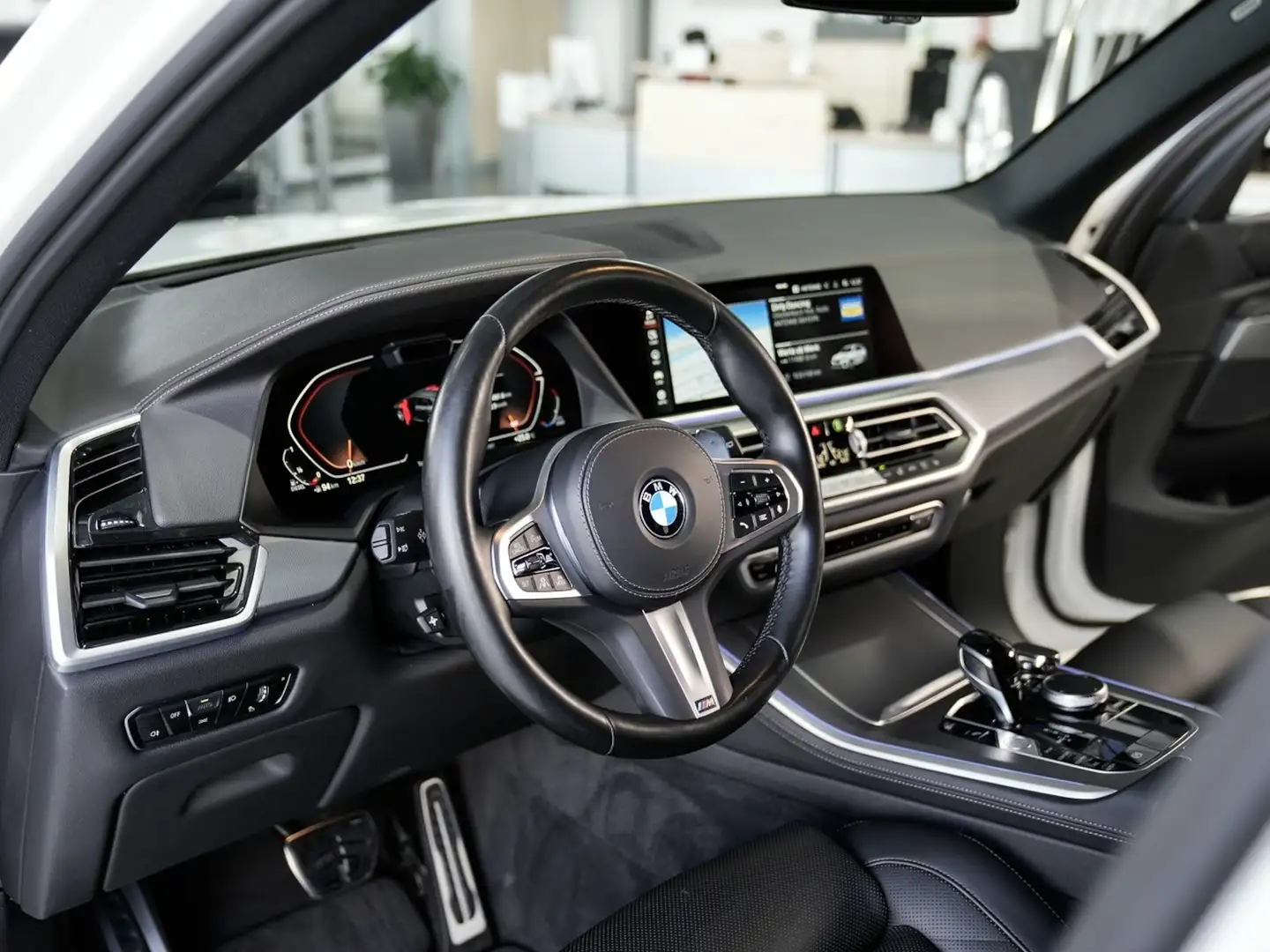 BMW X5 xDrive 40d M Sport AHK Memory Head-Up Weiß - 2