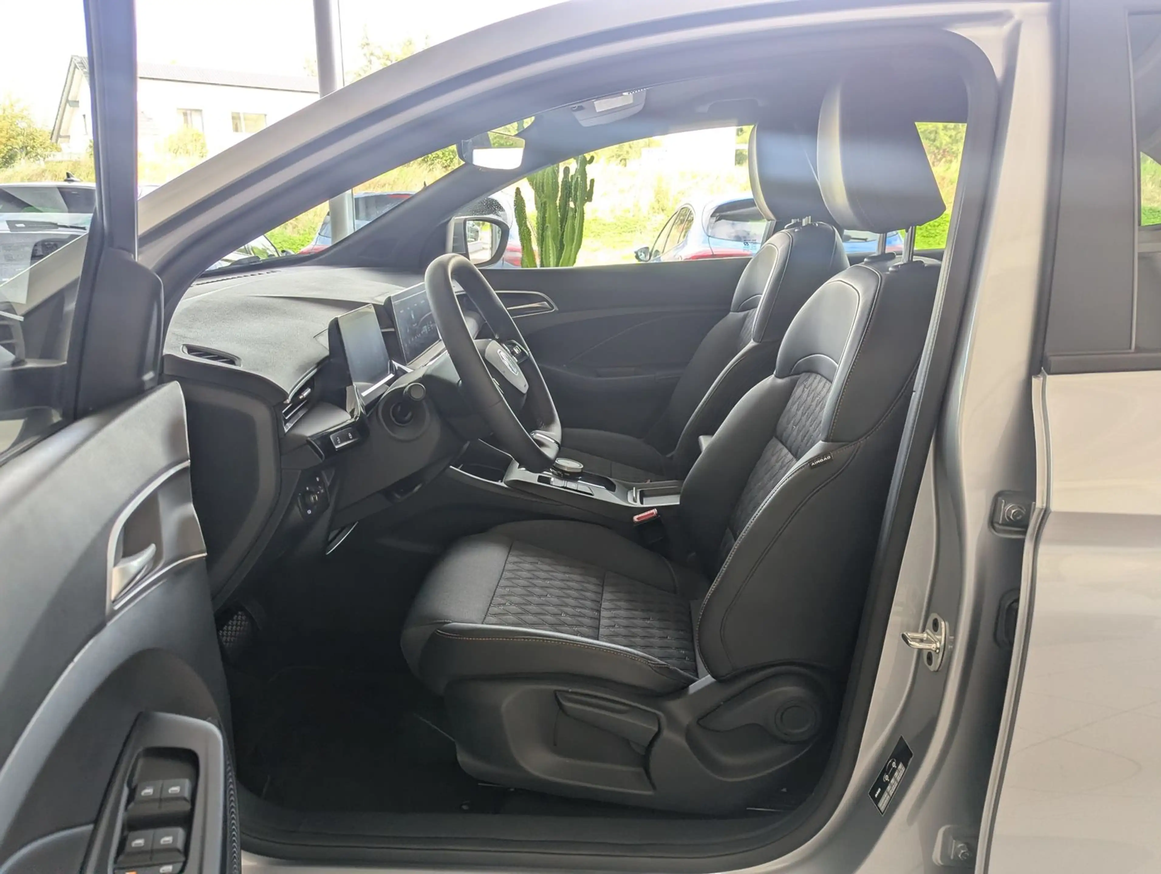 MG MG3 1.5 Hybrid+ Luxury LED 360° Navi ACC 16" — photo 15