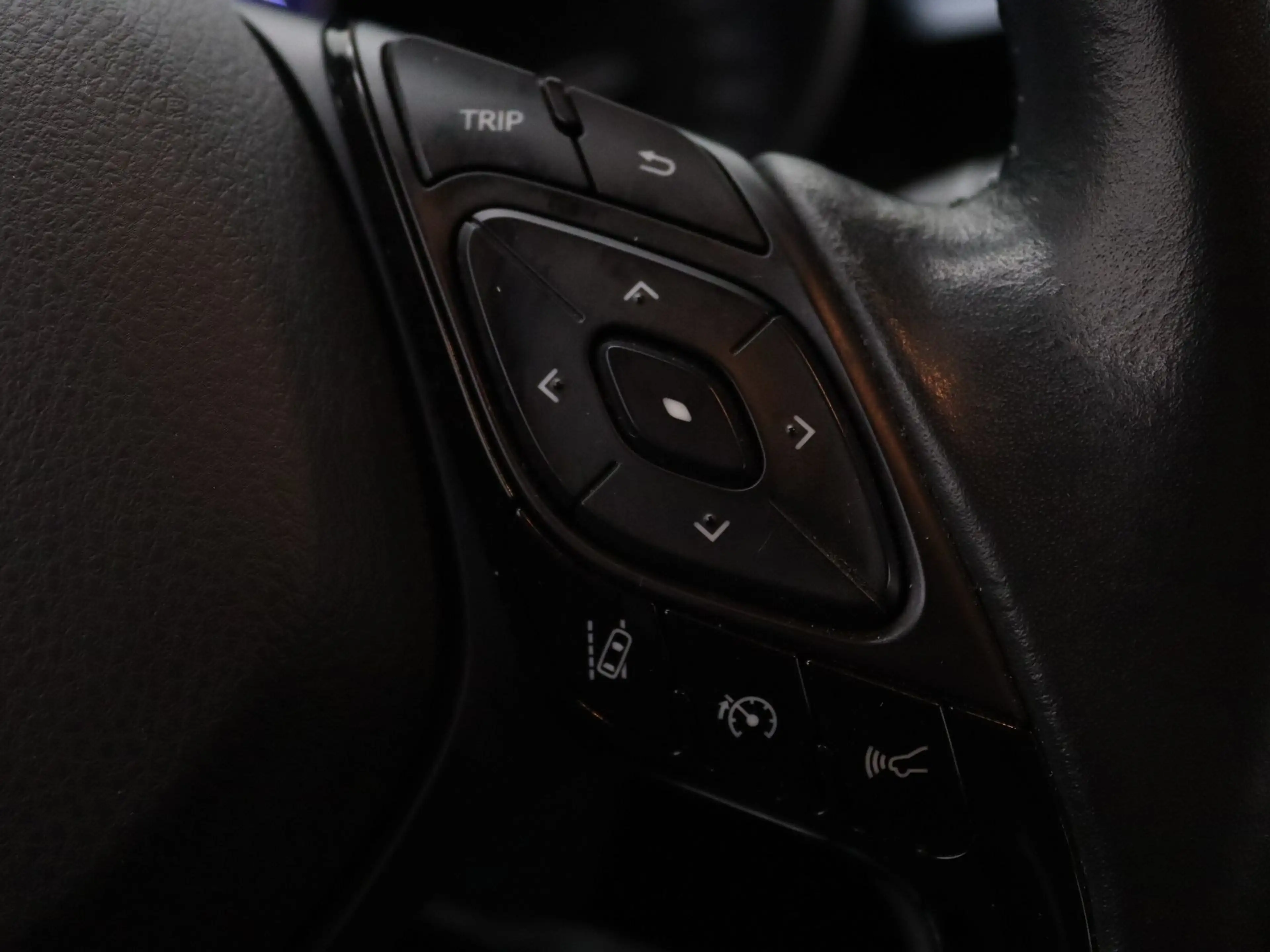 Toyota C-HR 183pk Hybrid Bi-Tone Apple Carplay/Android Auto | — photo 15