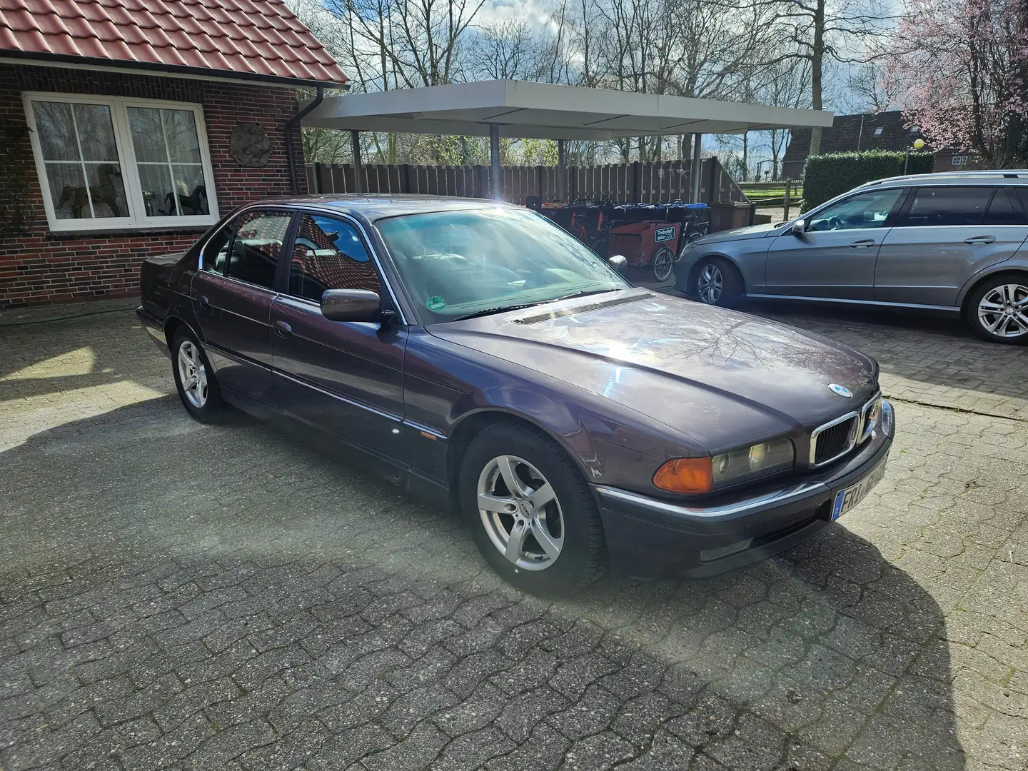 BMW 740 740i V8 Paars - 2