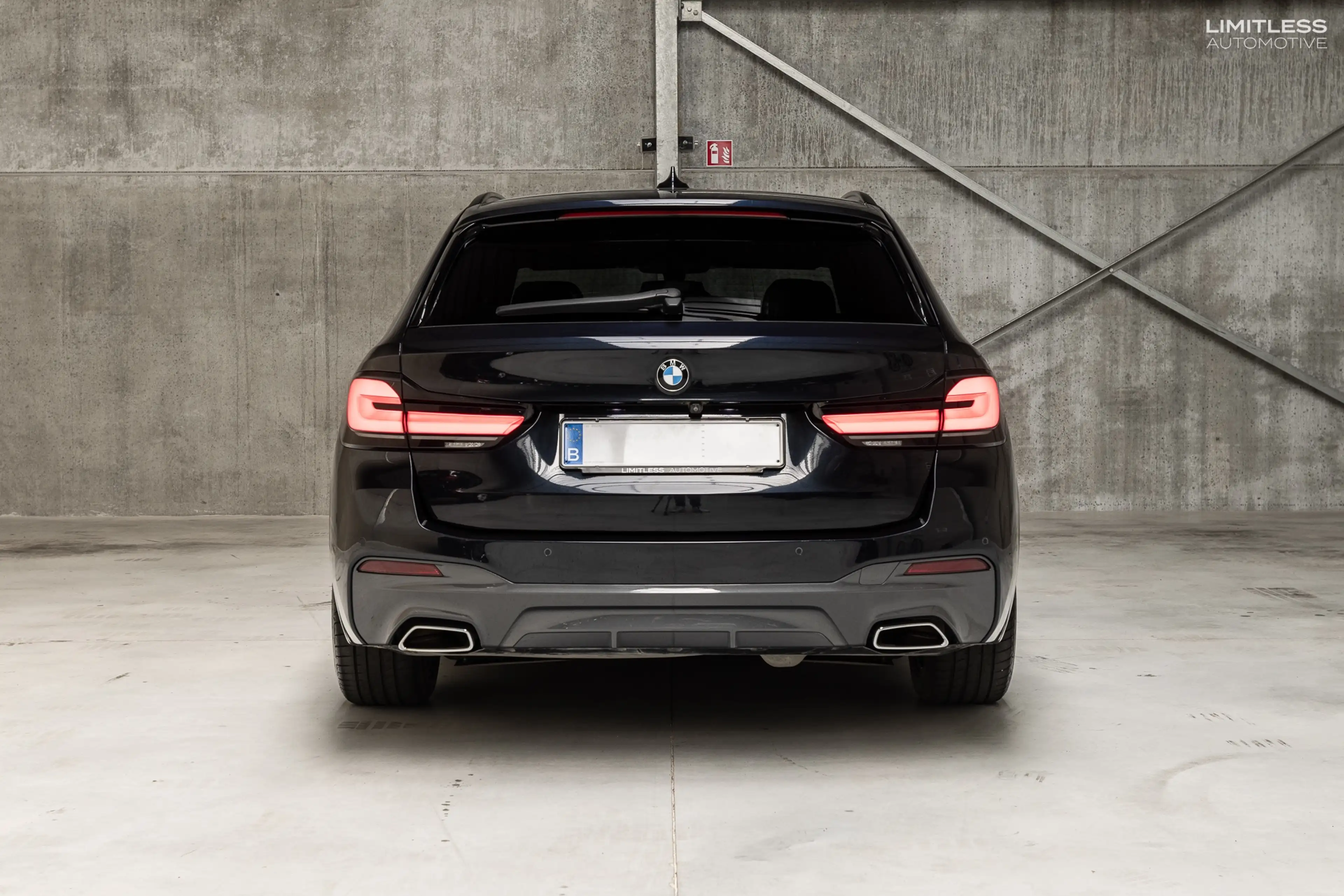 BMW 518 d Touring | M Sport / LED / NAVI / CAM / VAT — photo 5