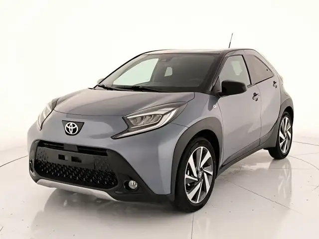 Toyota Aygo X x 1.0 trend 72cv