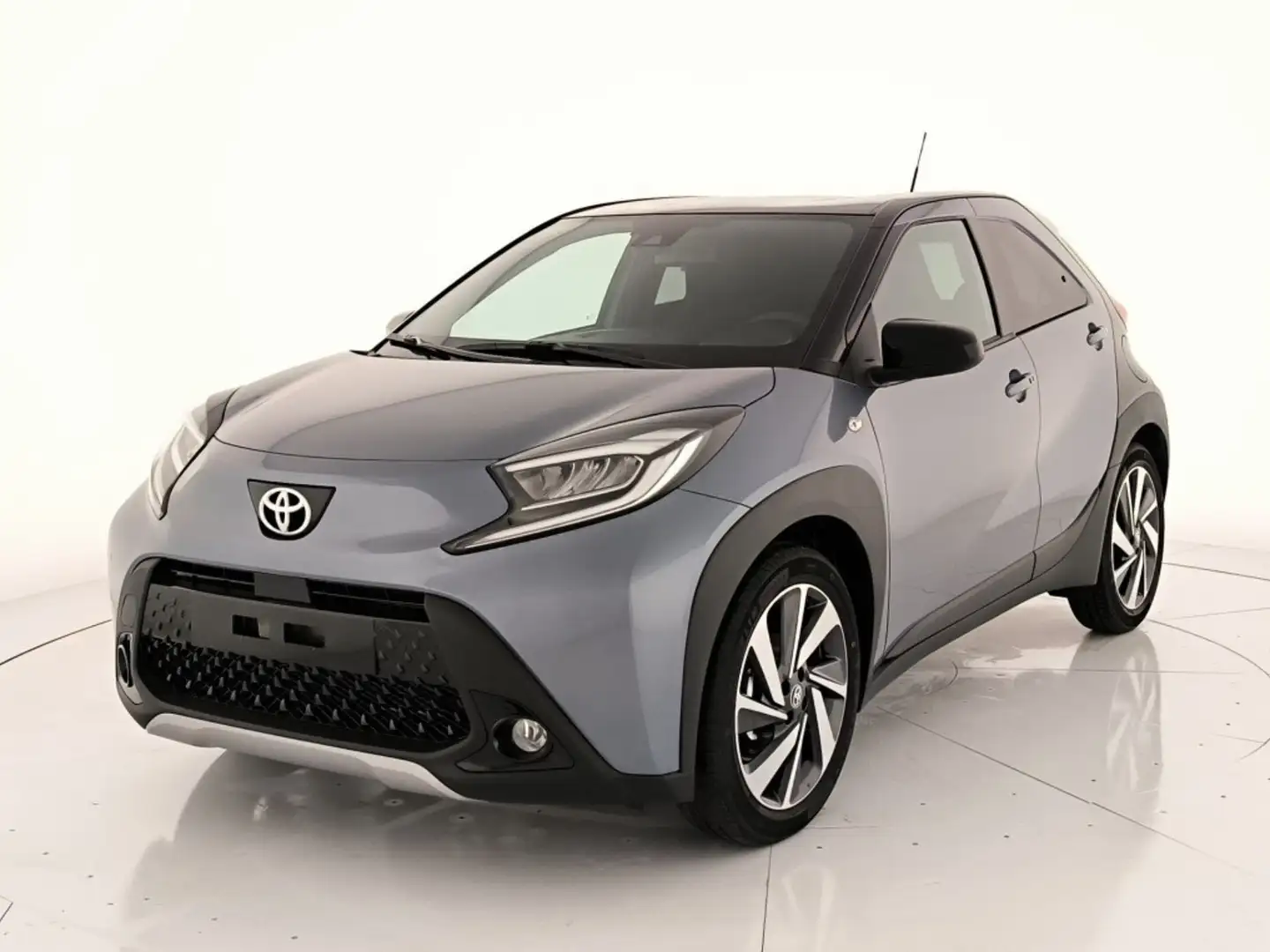 Toyota Aygo X x 1.0 trend 72cv Nero - 1