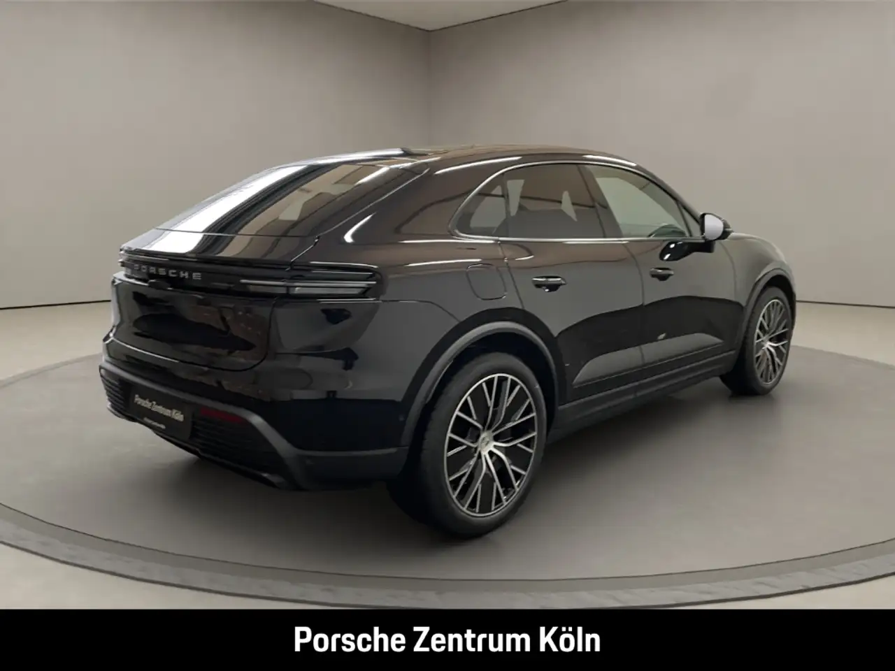 Porsche Macan 4 Surround-View BOSE Luftfederung 21-Zoll 5