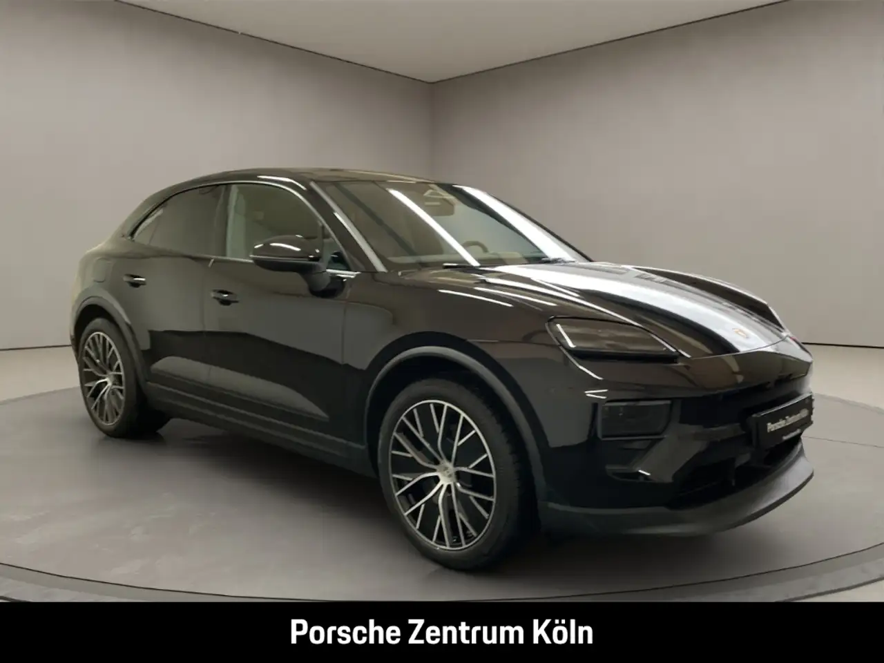 Porsche Macan 4 Surround-View BOSE Luftfederung 21-Zoll 7