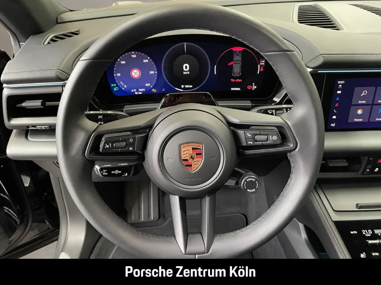 Porsche Macan 4 Surround-View BOSE Luftfederung 21-Zoll 15