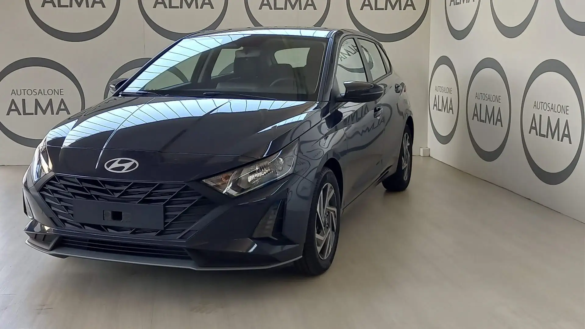 Hyundai i20 i20 1.2 MPI MT Connectline PROMO ALMA IN ARRIVO Grigio - 1