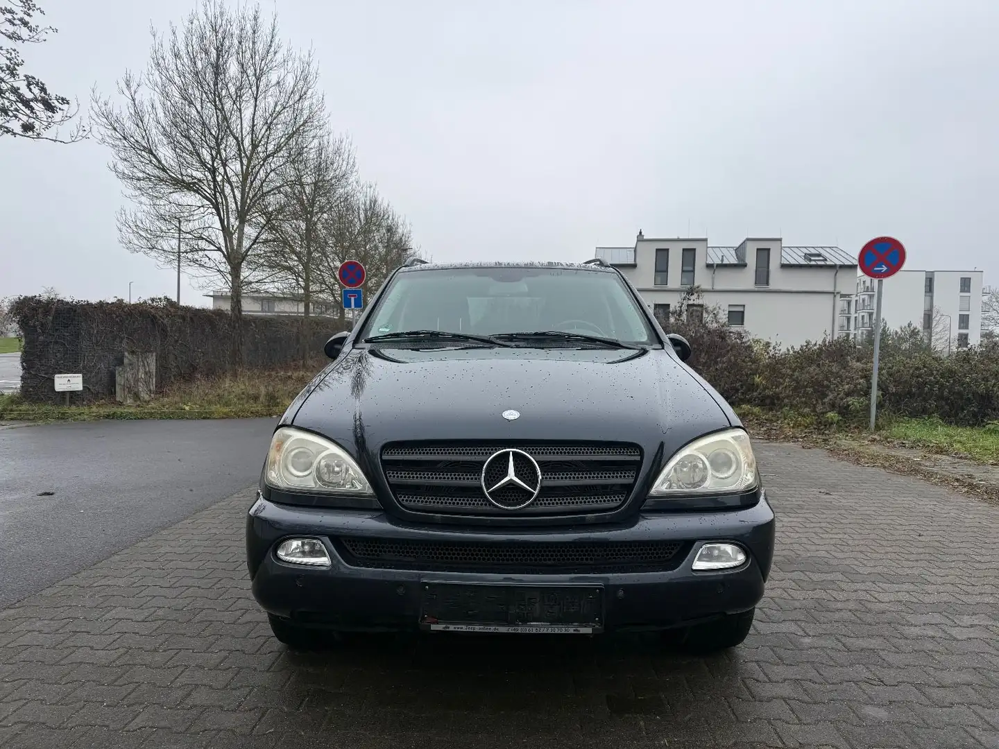 Mercedes-Benz ML 320 AUTOMAT*LEDER*AHK*NAVI*PDC*TEMP*KLIMA*SHZ Blu/Azzurro - 2