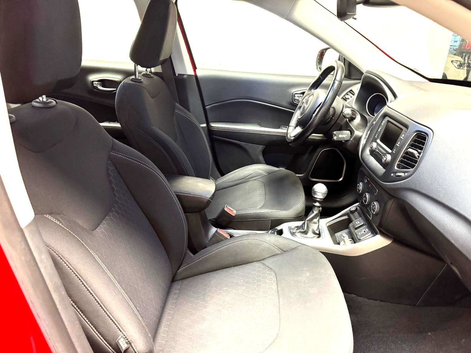 Jeep Compass - Immagine 9