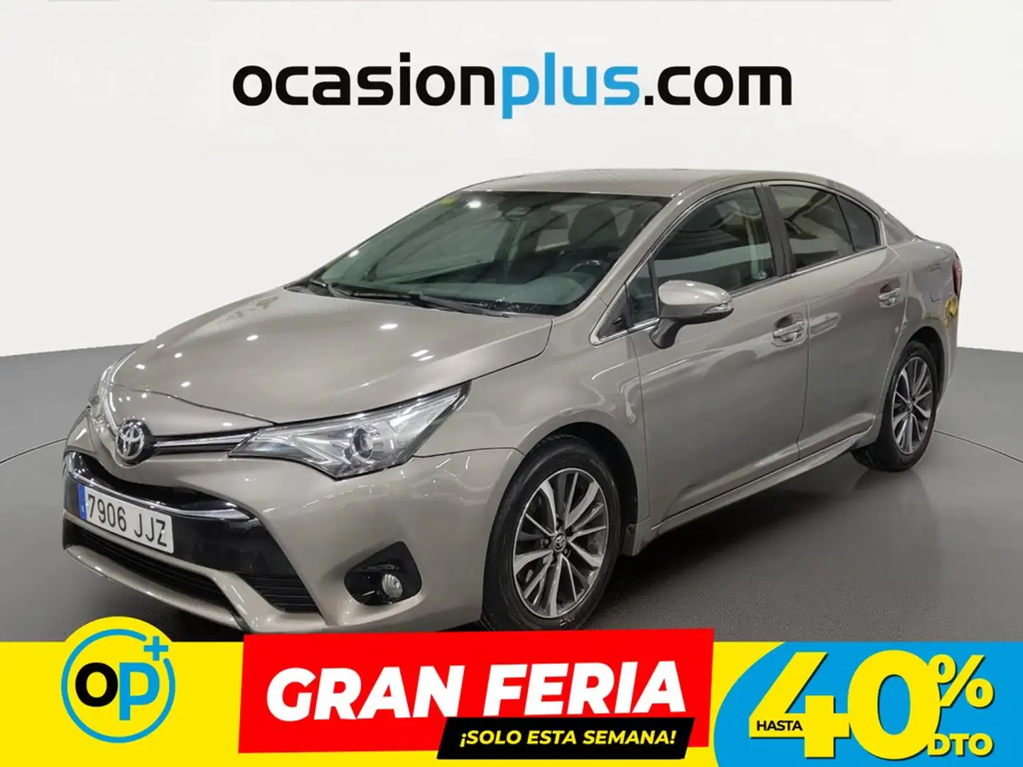 Toyota Avensis 150D Advance Gris - 1