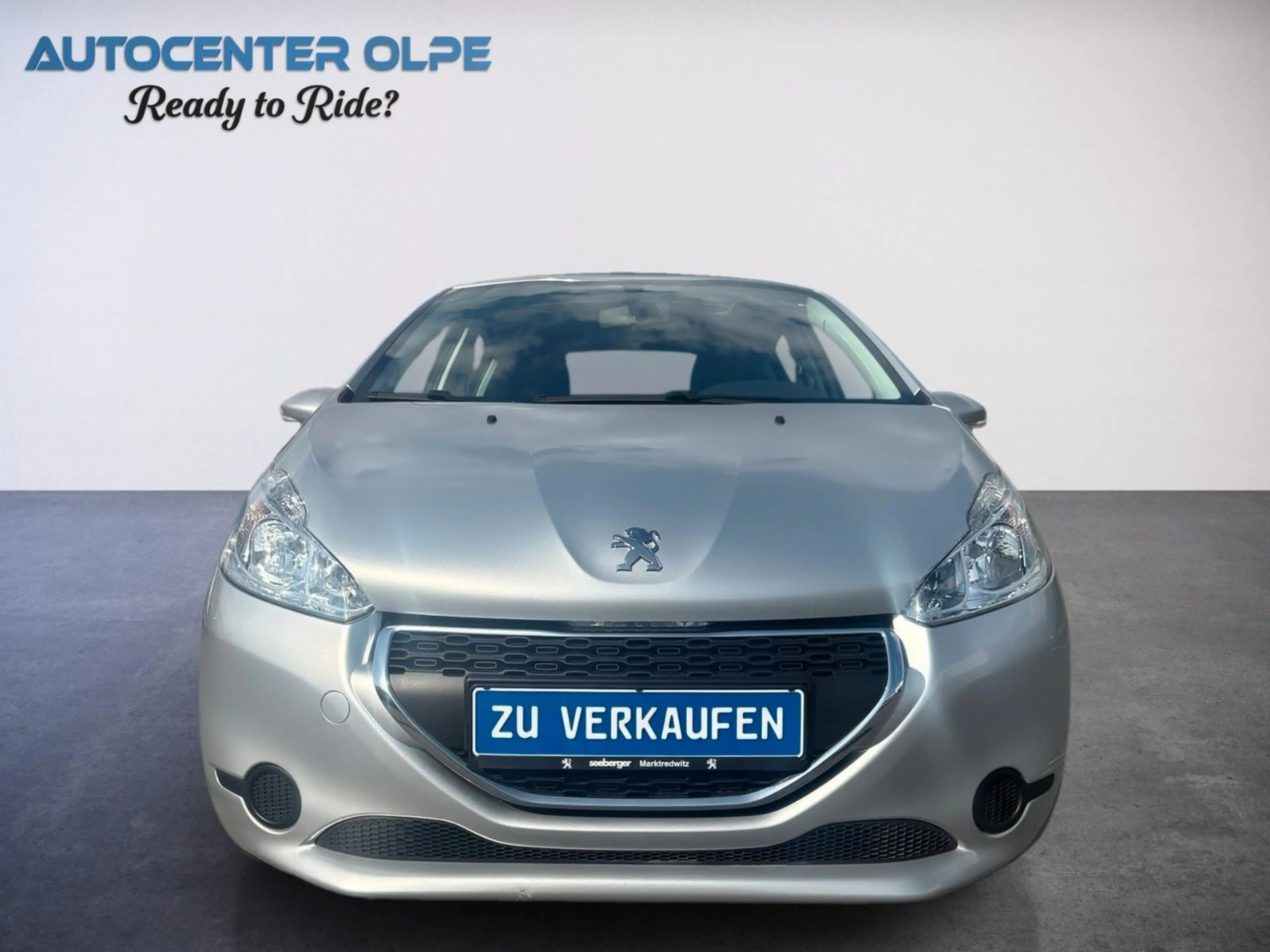 Peugeot 208 Active **TÜV*PANO** — photo 8