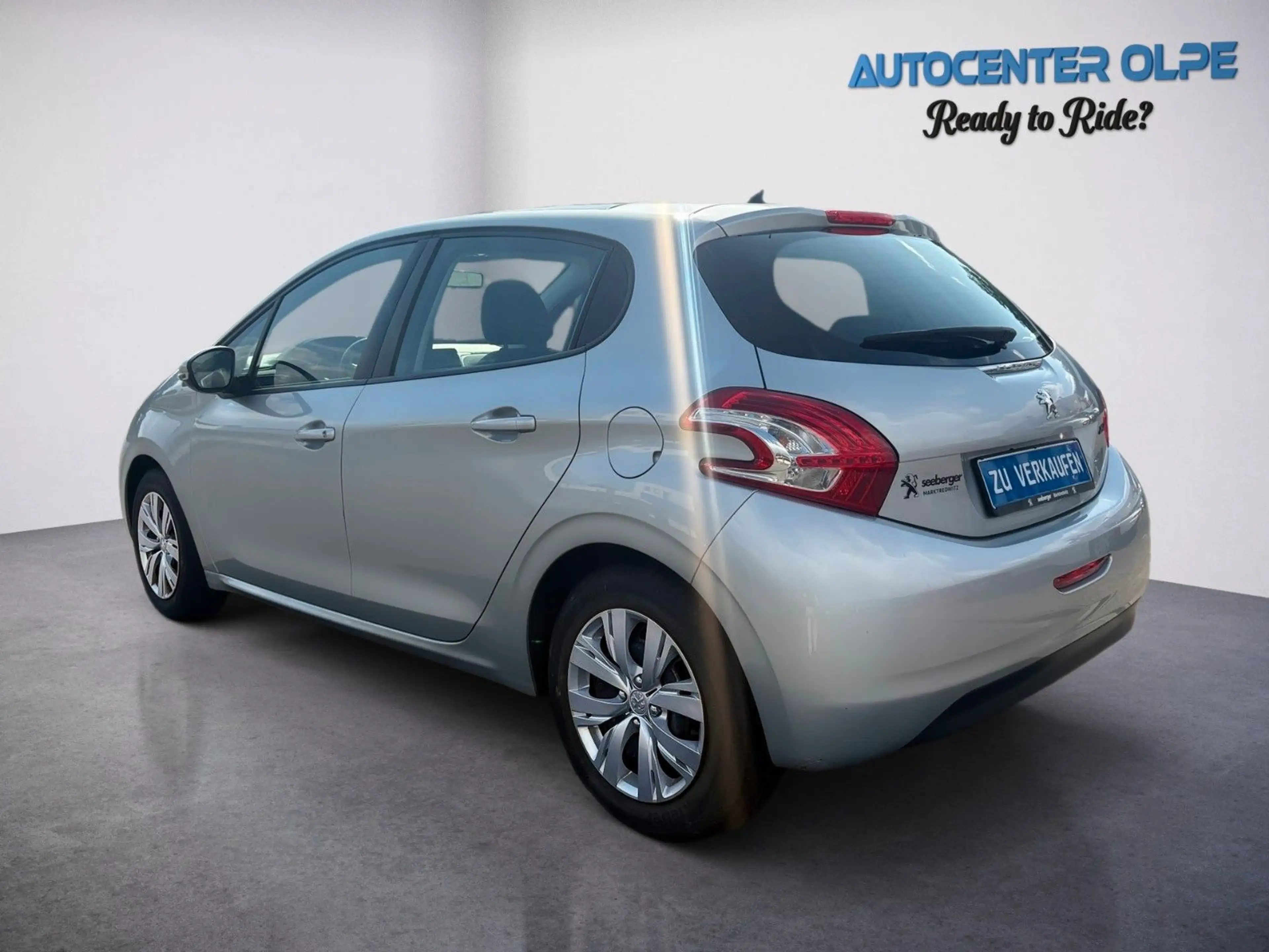 Peugeot 208 Active **TÜV*PANO** — photo 5