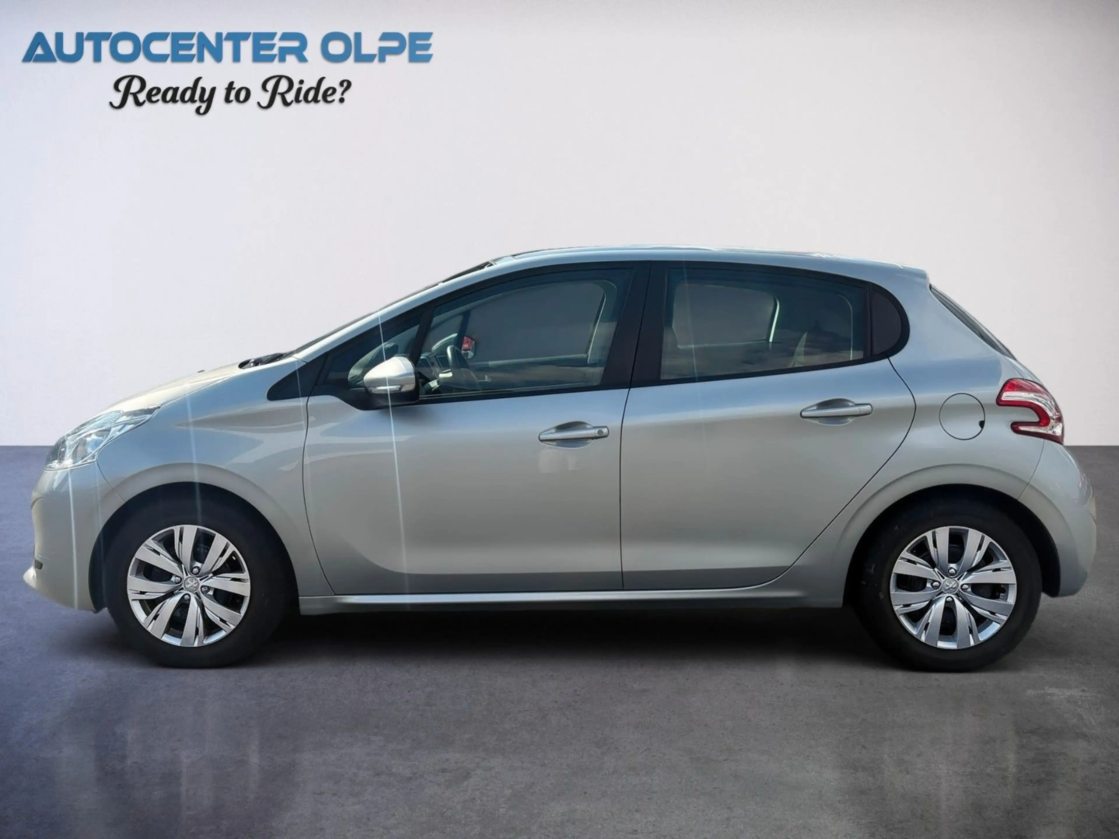Peugeot 208 Active **TÜV*PANO** — photo 6