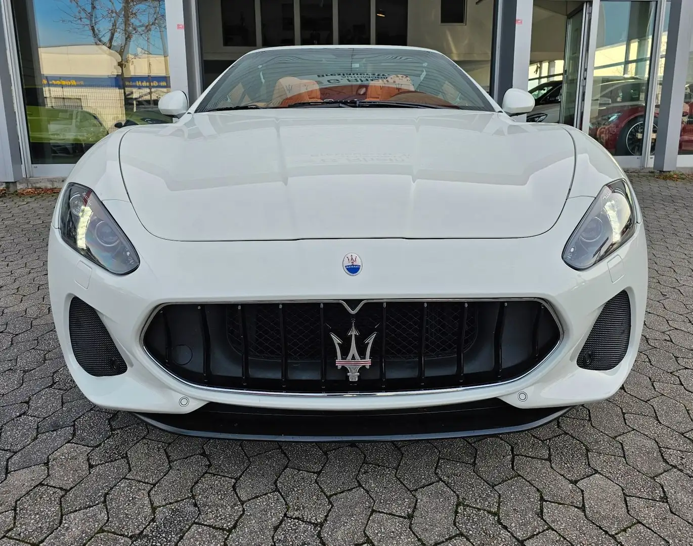 Maserati GranCabrio 4.7 V8 Sport Automatik*Facelift*Touch Weiß - 2
