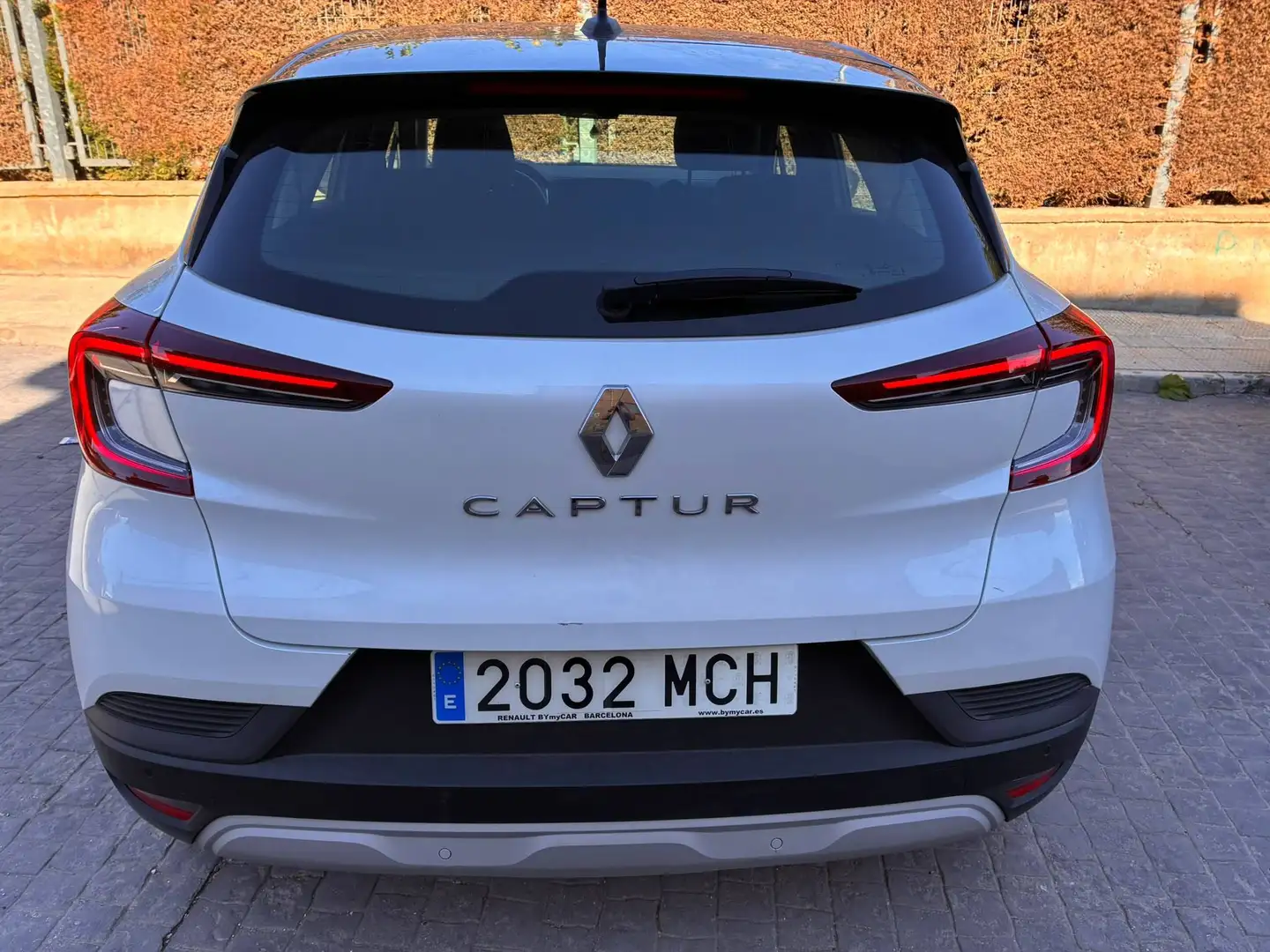 Renault Captur Captur TCe Equilibre 74kW GLP Equilibre Blanco - 2