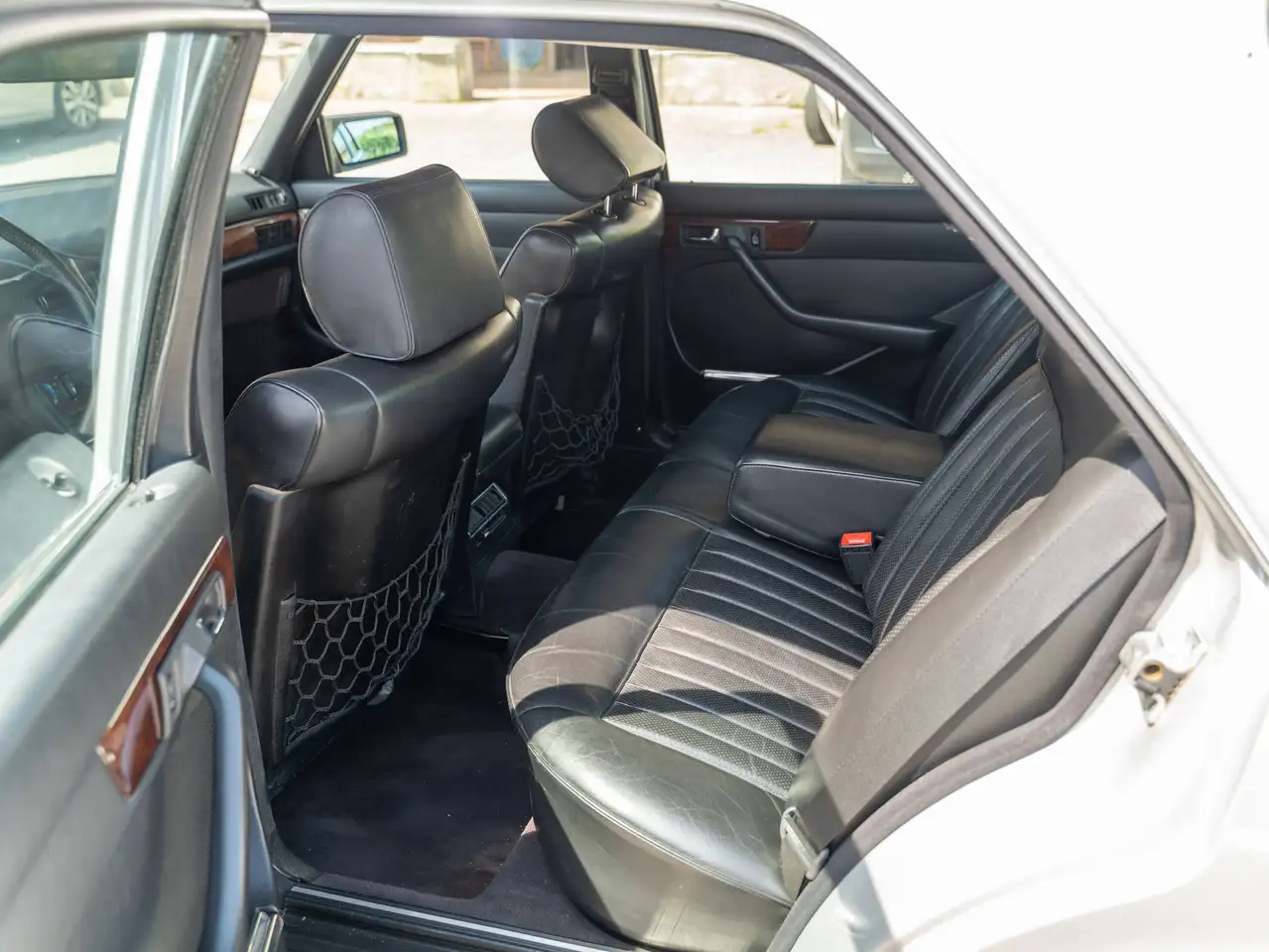 Mercedes-Benz S 300 SE, foto 11