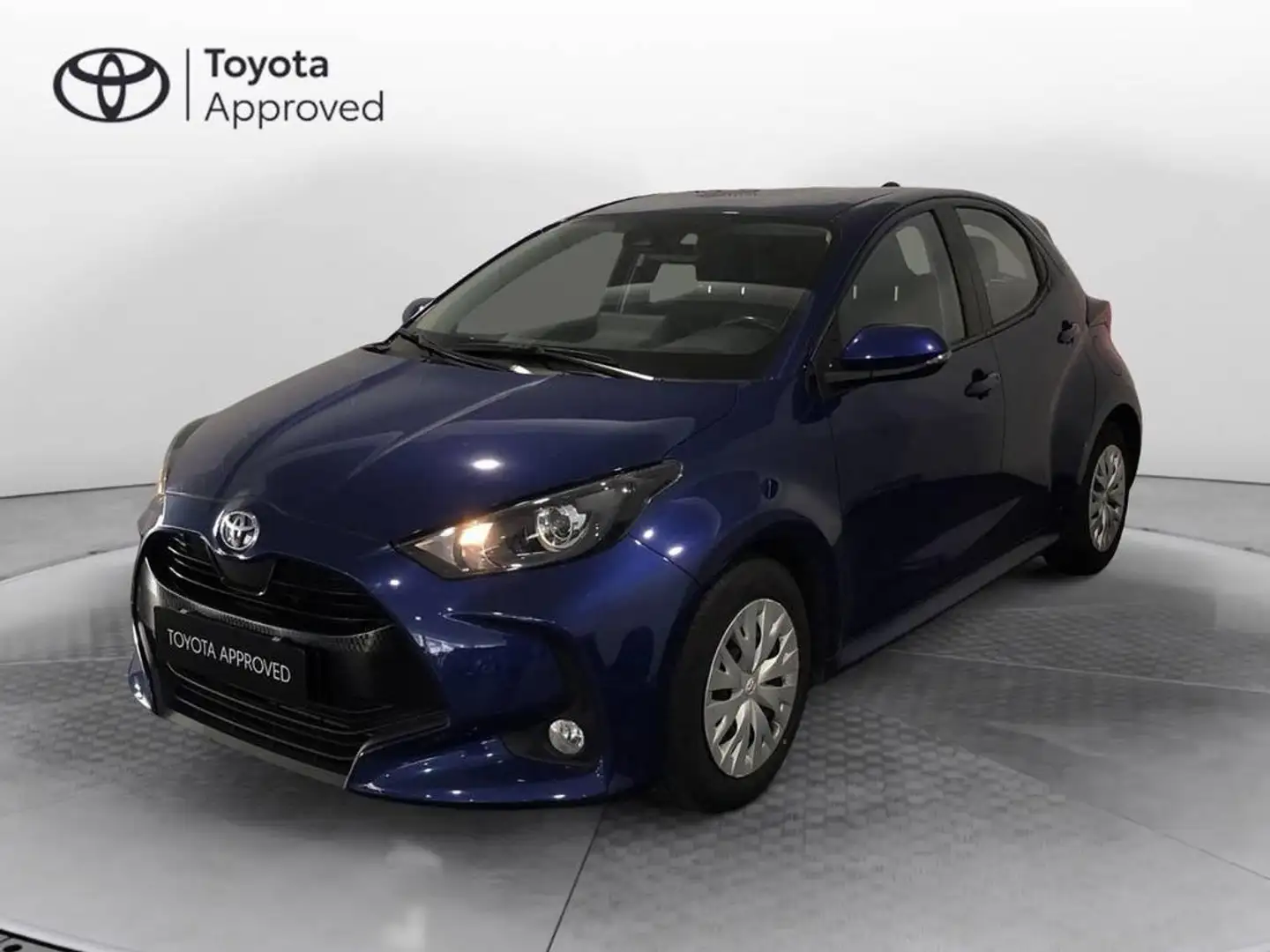 Toyota Yaris 1.0 Active Blu/Azzurro - 1