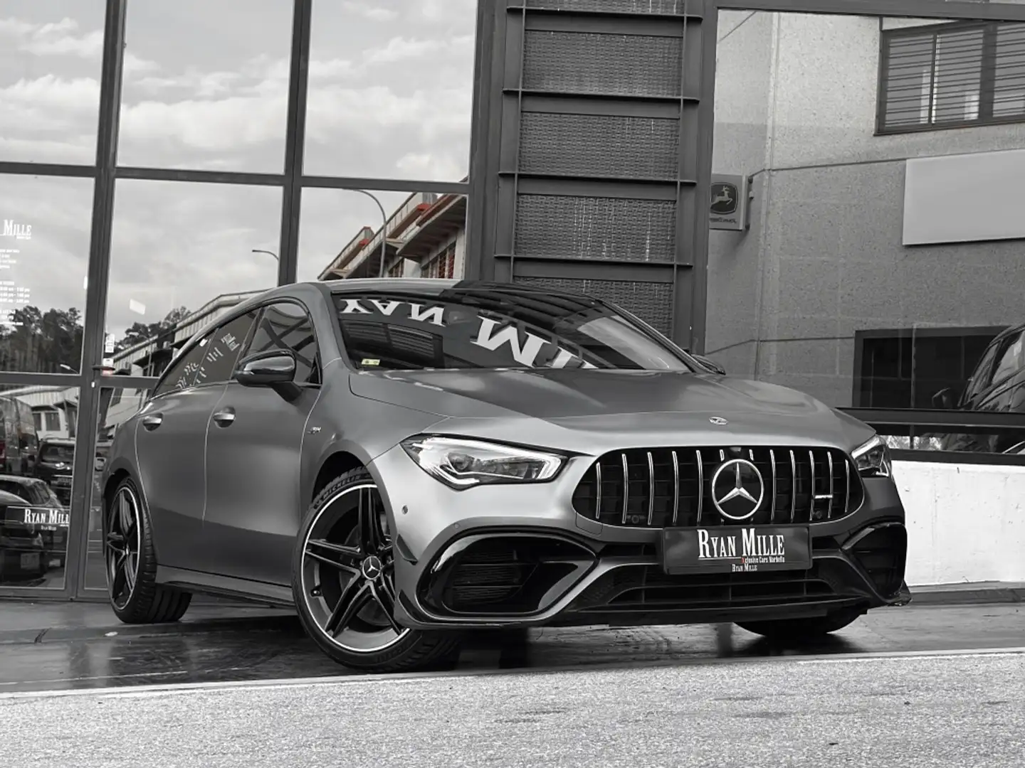 Mercedes-Benz CLA 45 AMG Shooting Brake S 4Matic+ 8G-DCT Gris - 1