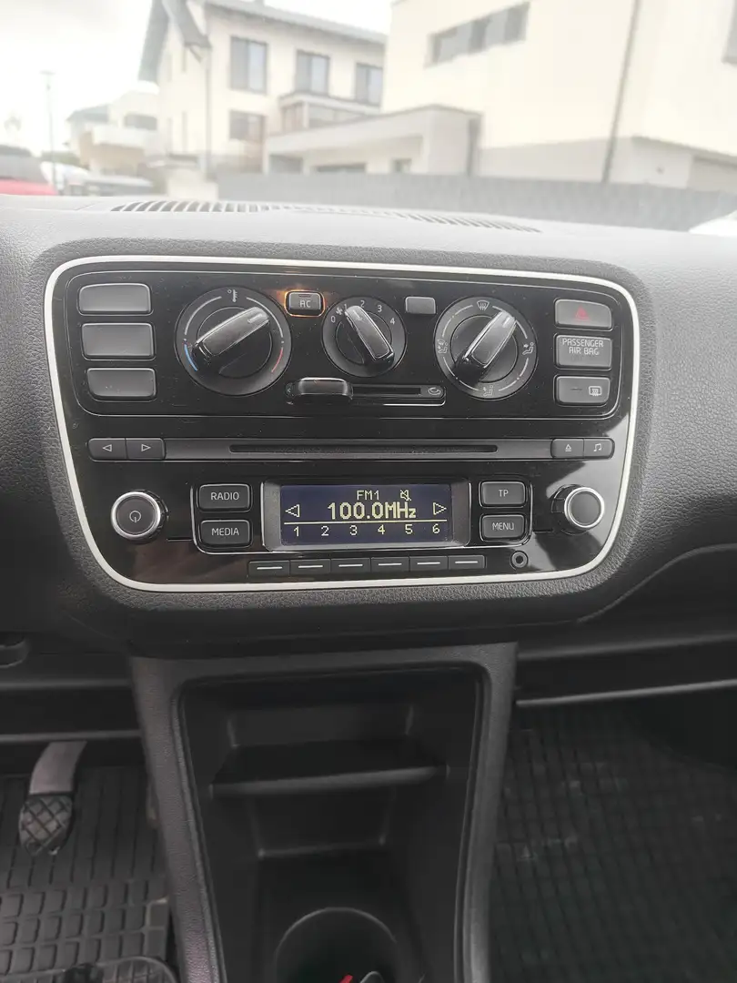 Volkswagen up! Up 1,0 take Weiß - 2