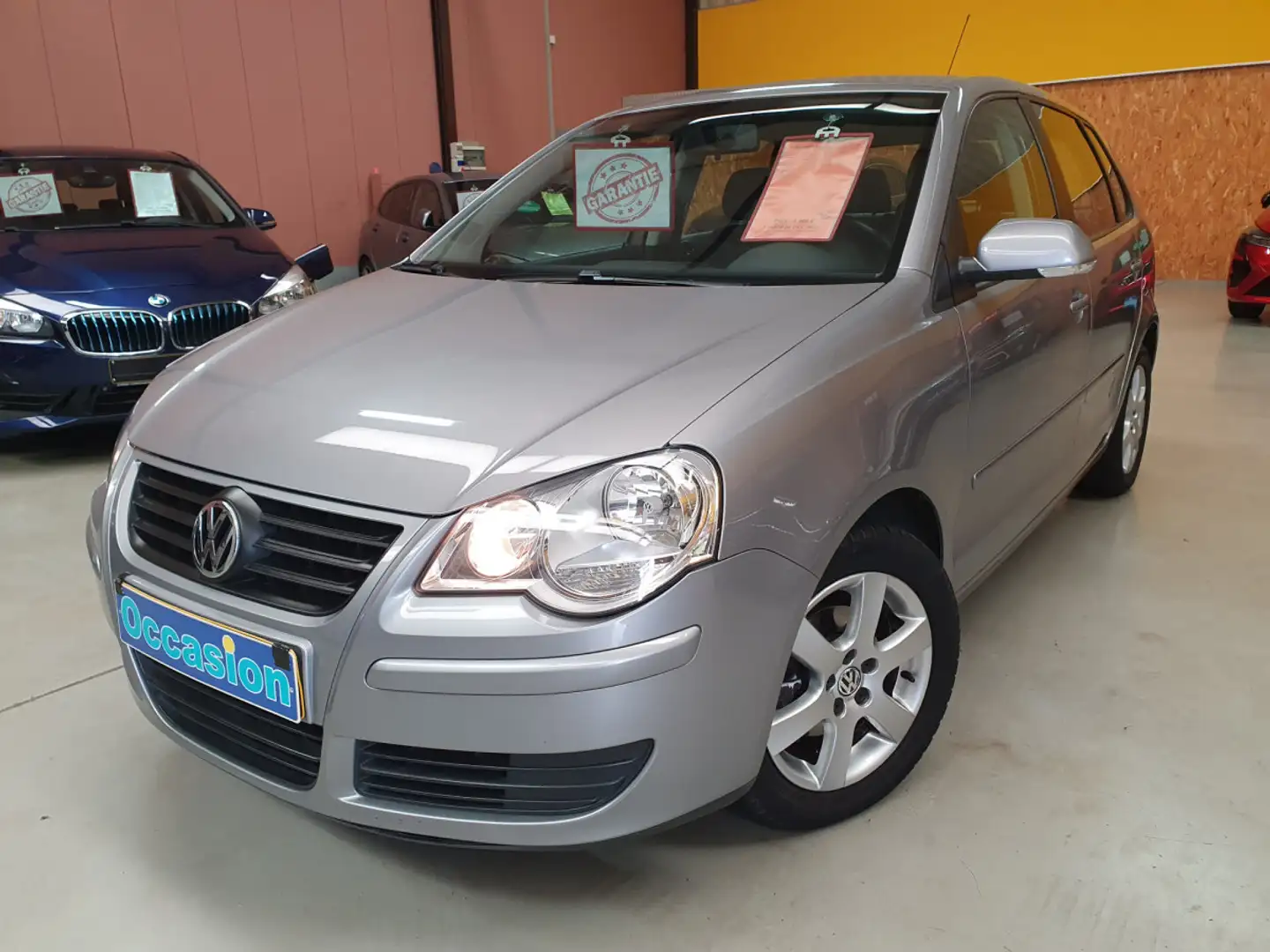 Volkswagen Polo 1.2i  54CV TOUR Gris - 1