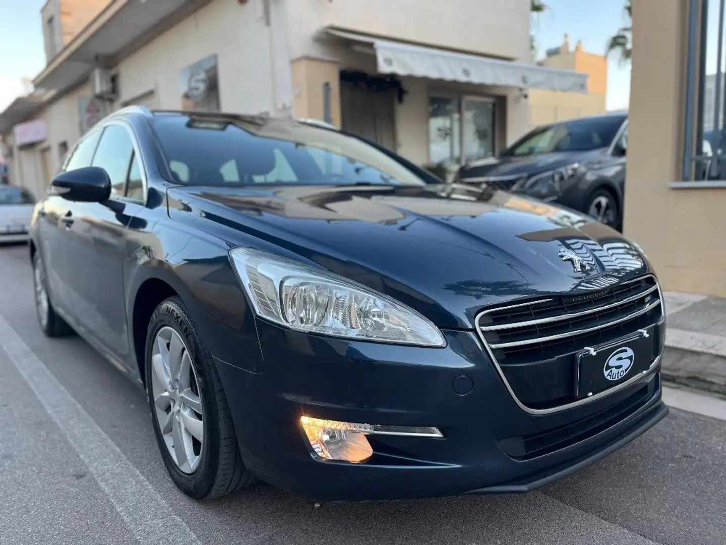 Peugeot 508 1.6 e-HDi 115CV ETG6 SW Ciel Bleu - 2