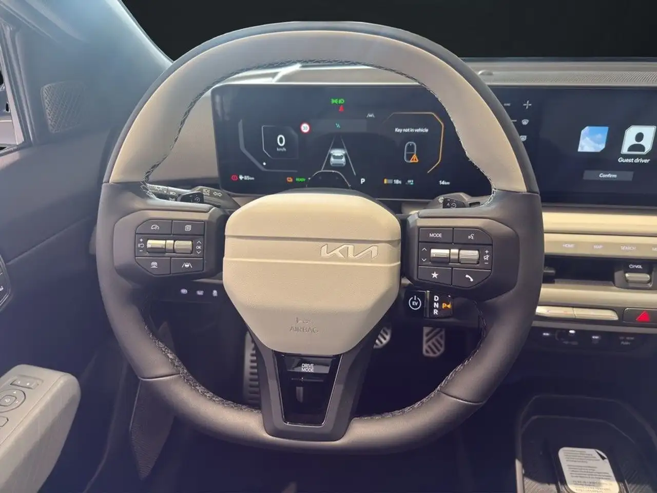 Kia EV4 Fastback 81 FWD GT-Line DWP COM CON GD 12