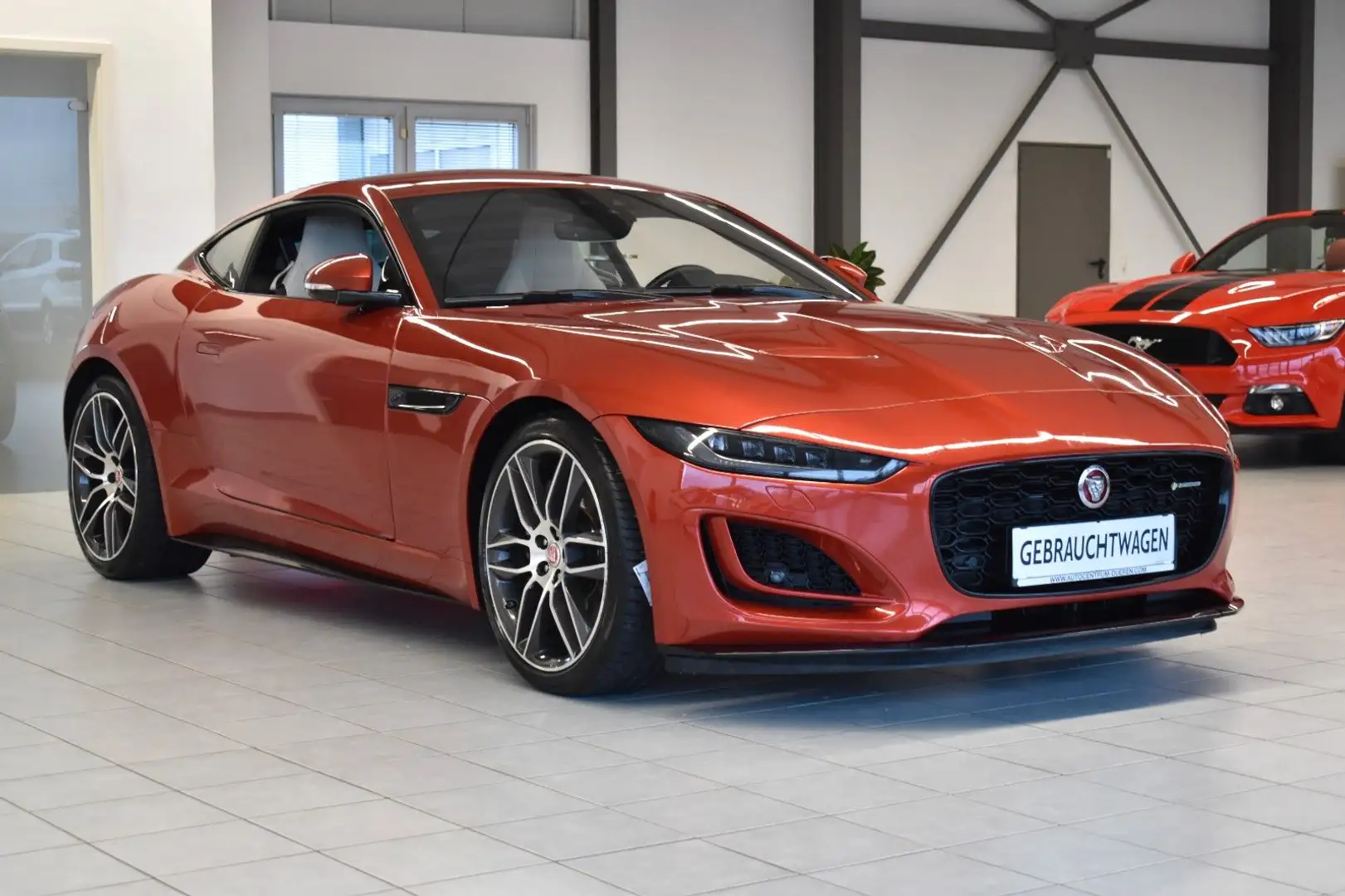 Jaguar F-Type Coupe R-Dynamic/MERIDIAN/LED/CARPLAY/ Rosso - 2