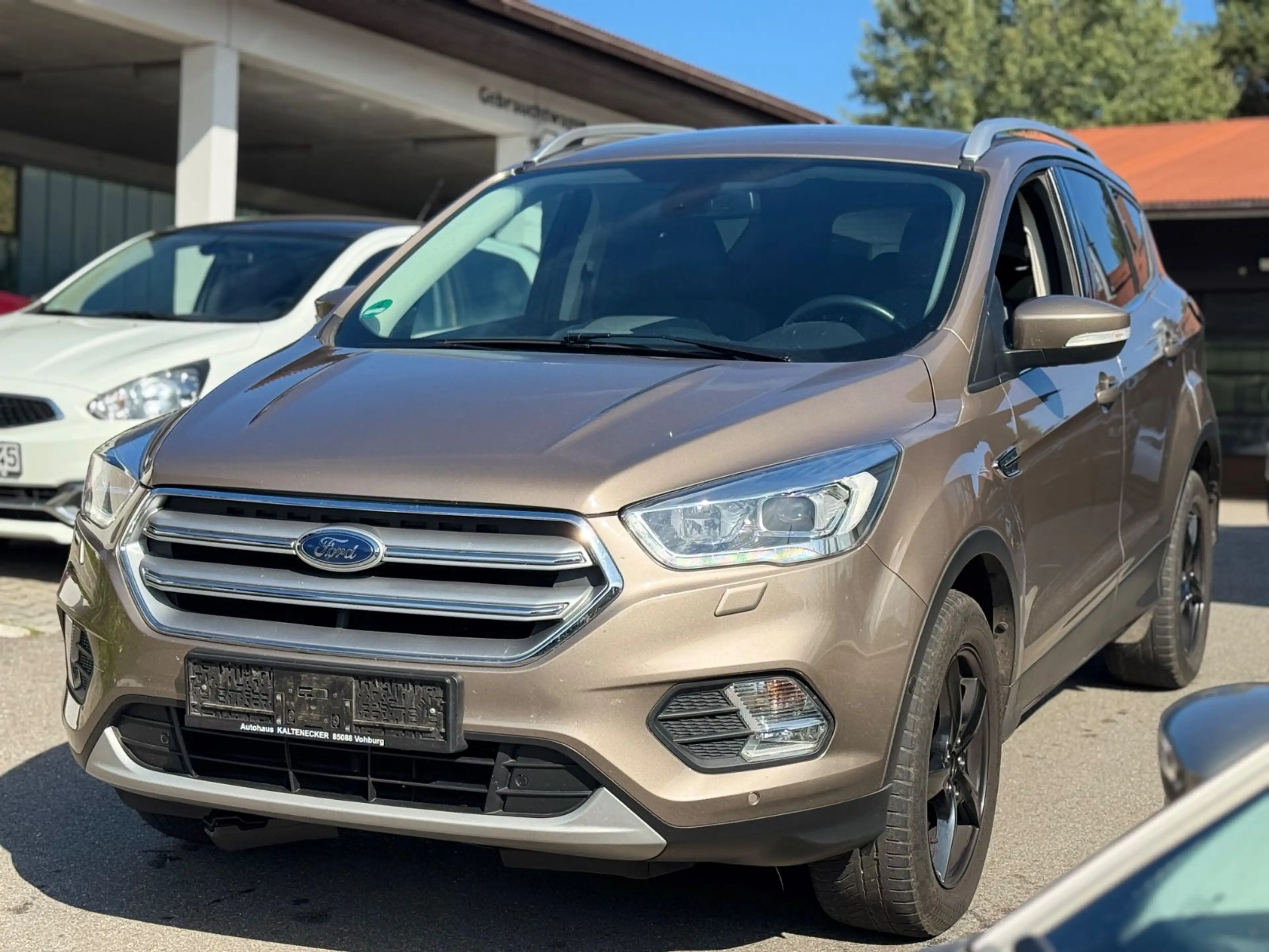 Ford Kuga Titanium 4x4 AHK NAVI Kamera — photo 3