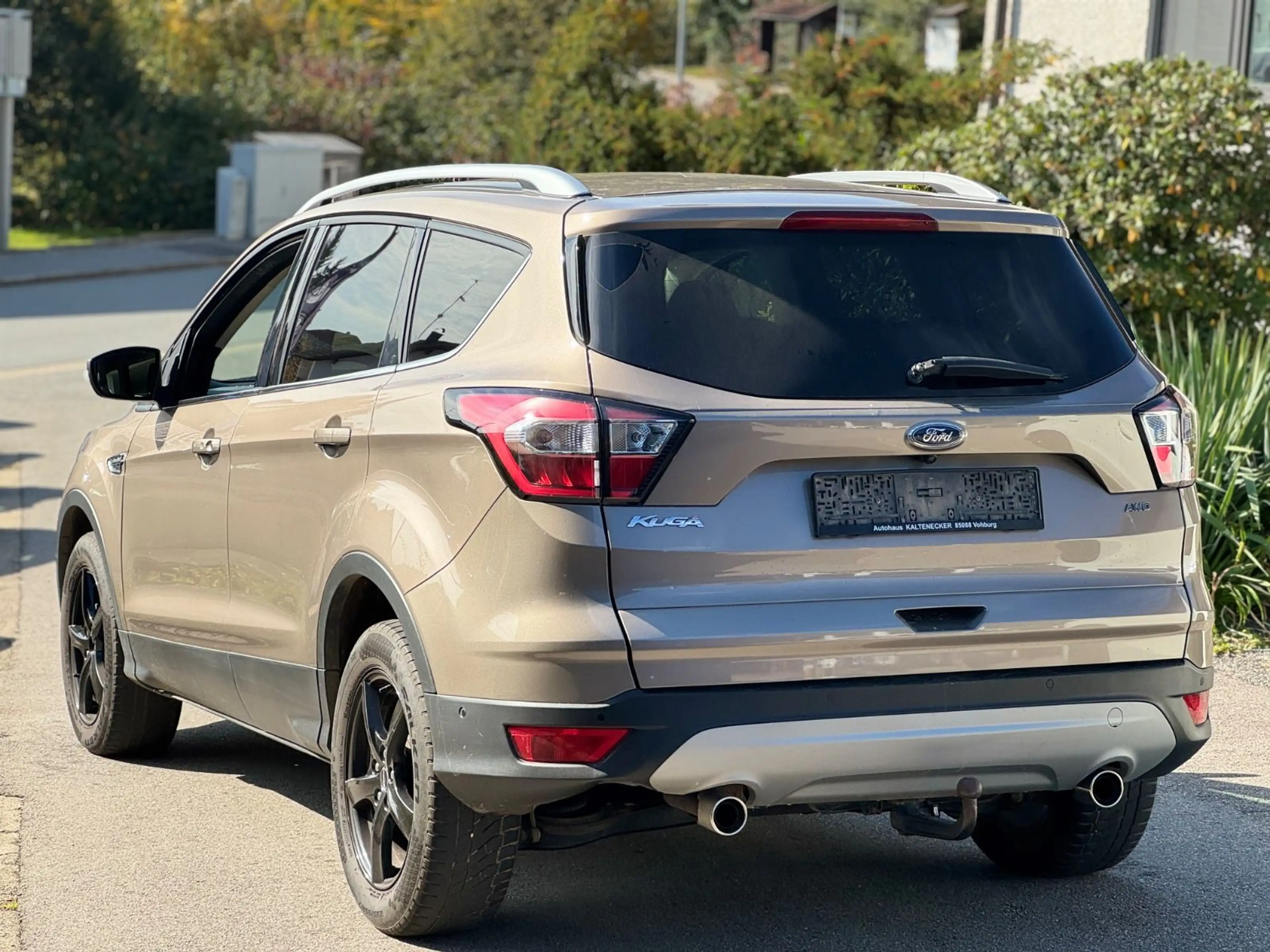 Ford Kuga Titanium 4x4 AHK NAVI Kamera — photo 5