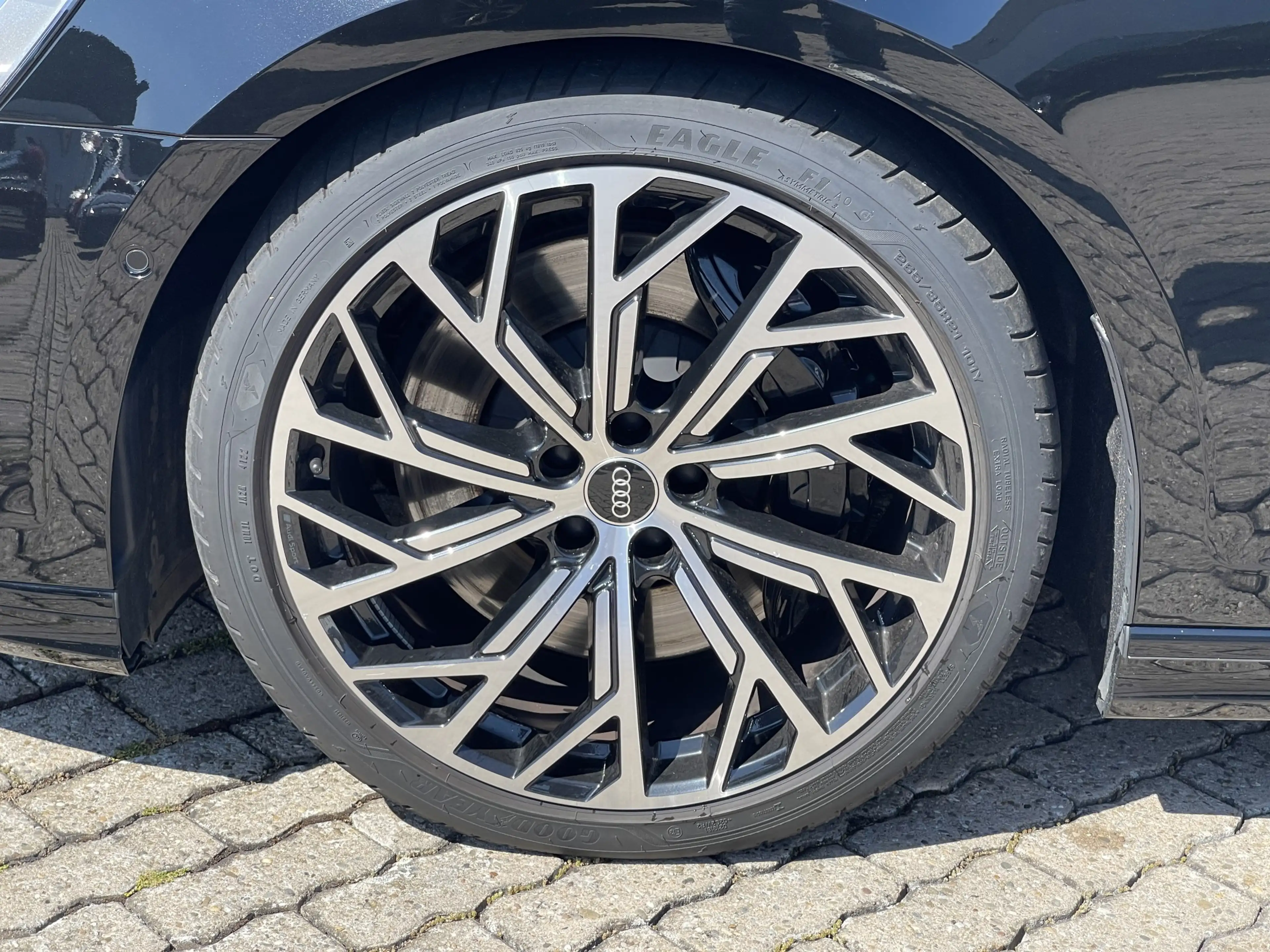 Audi S8 4.0 TFSI qu. tiptr. 360° ACC B&O dig. MATRIX HuD P — photo 10