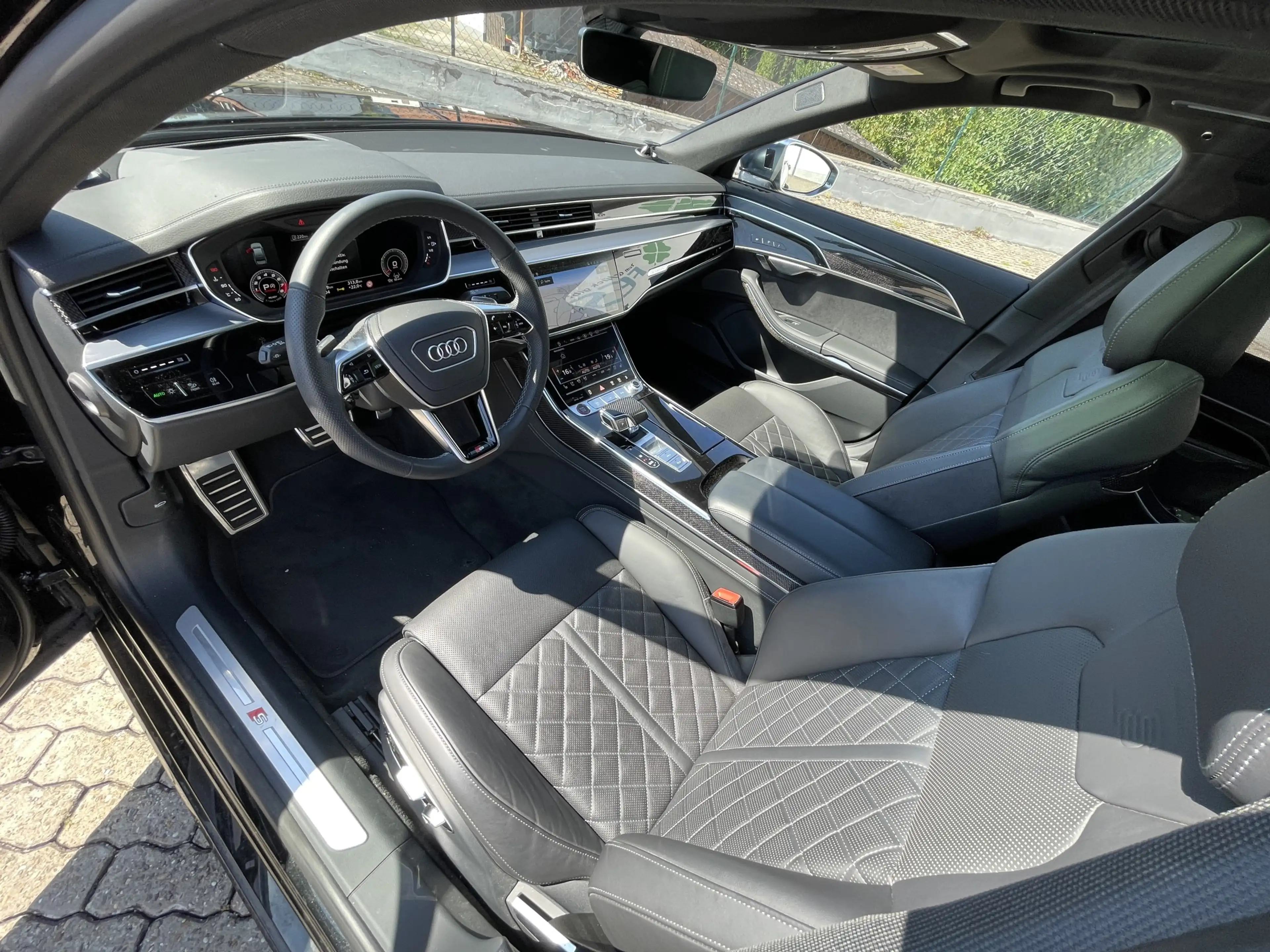 Audi S8 4.0 TFSI qu. tiptr. 360° ACC B&O dig. MATRIX HuD P — photo 13