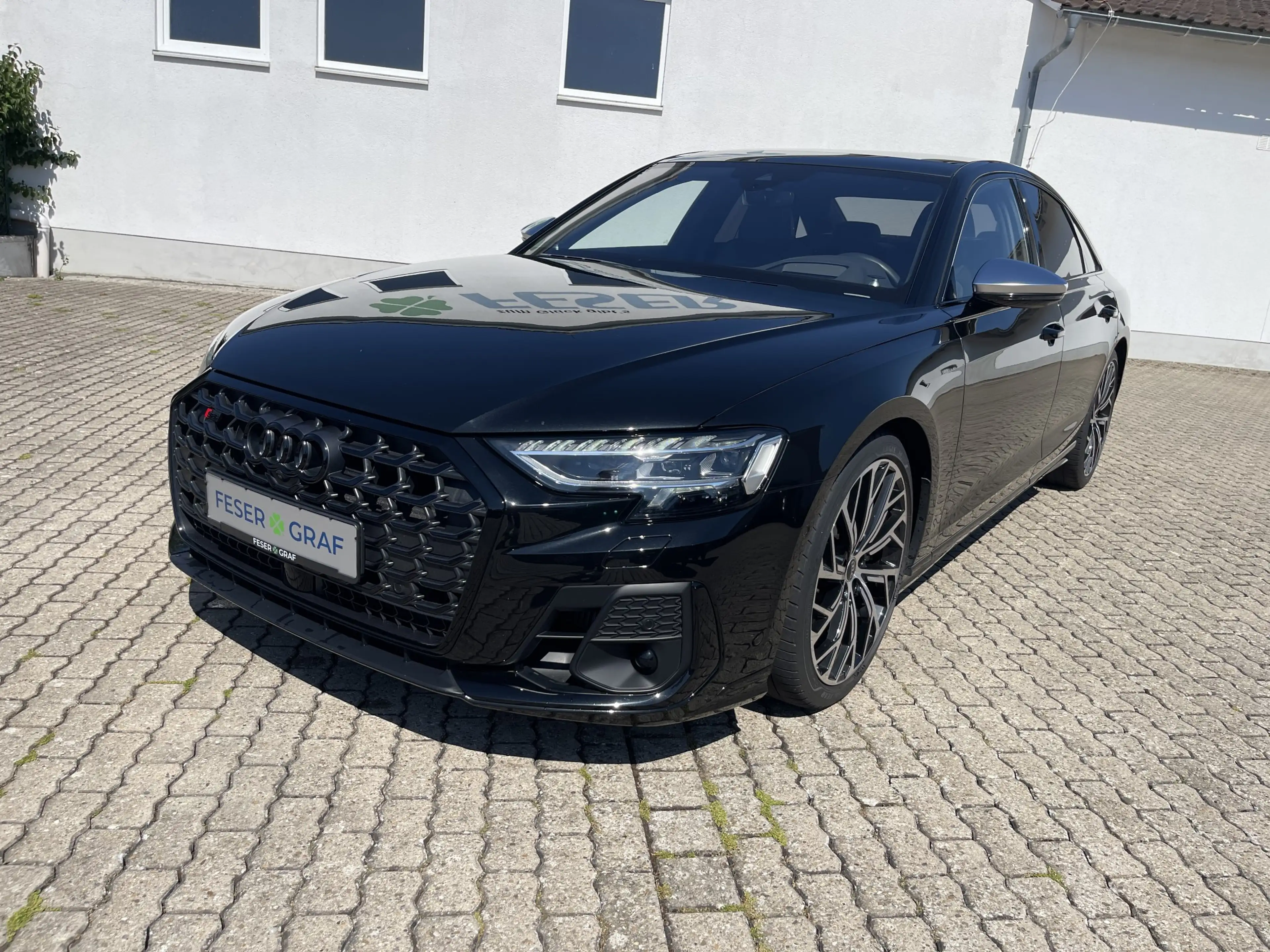 Audi S8 4.0 TFSI qu. tiptr. 360° ACC B&O dig. MATRIX HuD P — photo 2