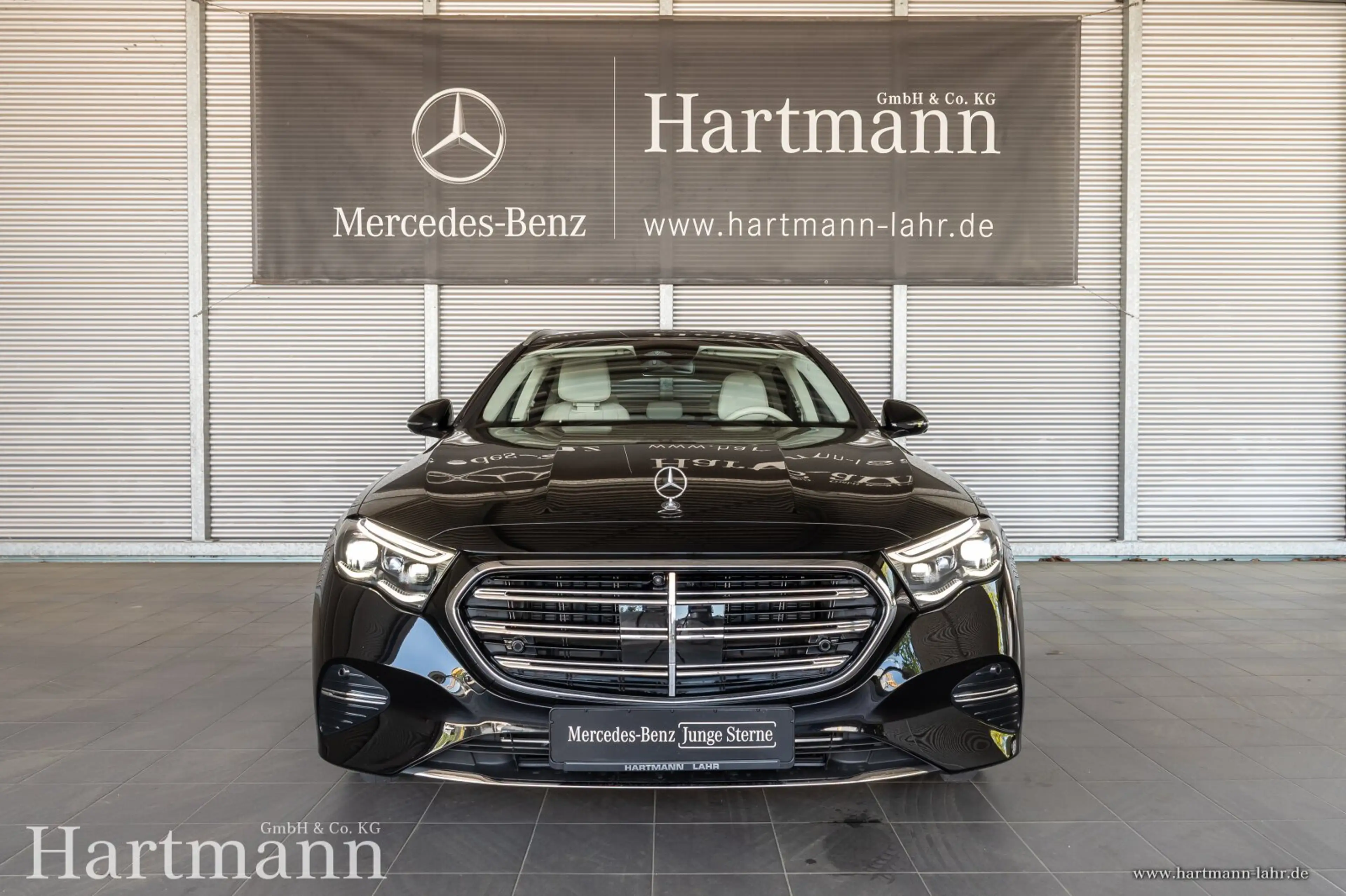 Mercedes-Benz E 450 E 450 T 4M Exclusive Premium AHK Leder beige Klima — photo 3