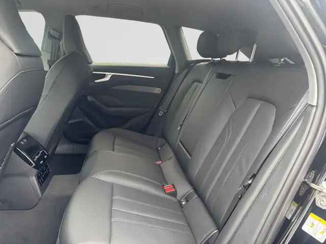 Audi A6 view 17