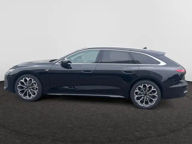 Audi A6 view 2