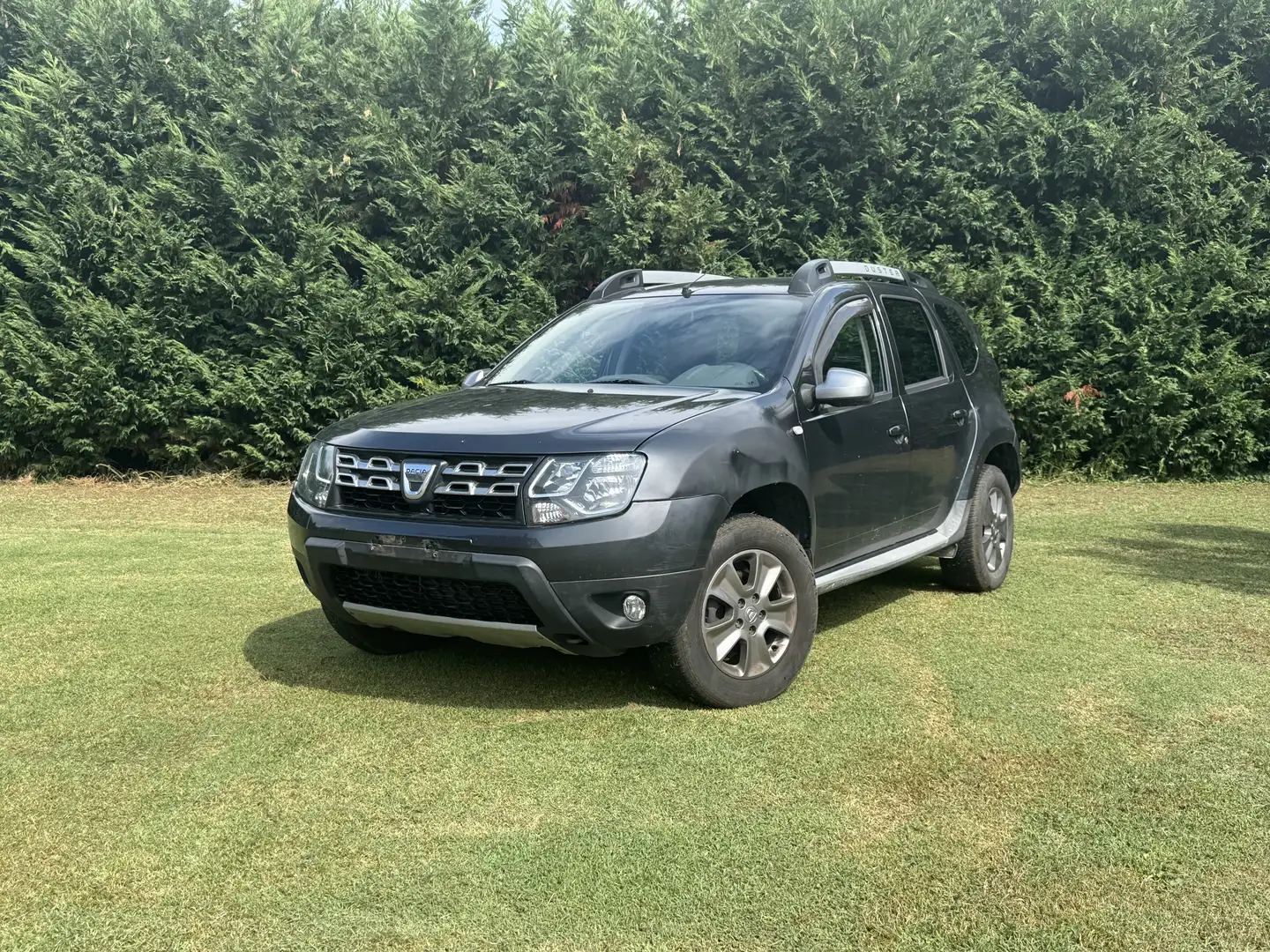 Dacia Duster 1.5 dci Laureate 4x4 110cv - 1