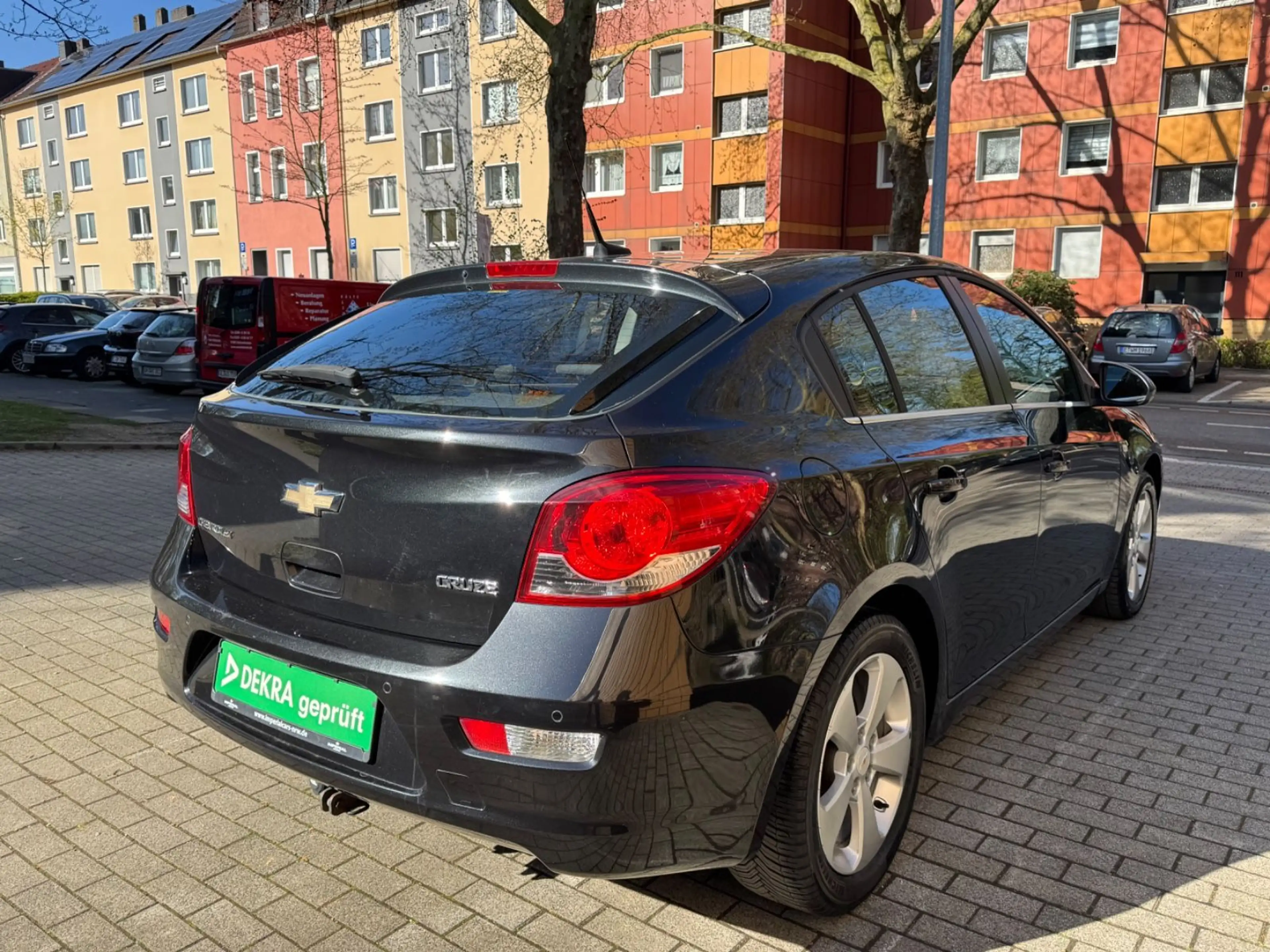 Chevrolet Cruze Hatchback LTZ/AUTOMATIK/104TKM/NAVI/GEPFLE — photo 4