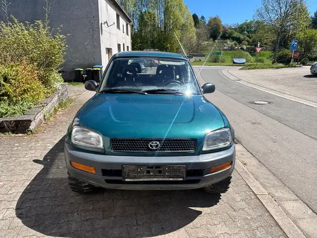 Toyota Autres RAV 4 *5TÜRER*4x4*ALU*2,0 Liter