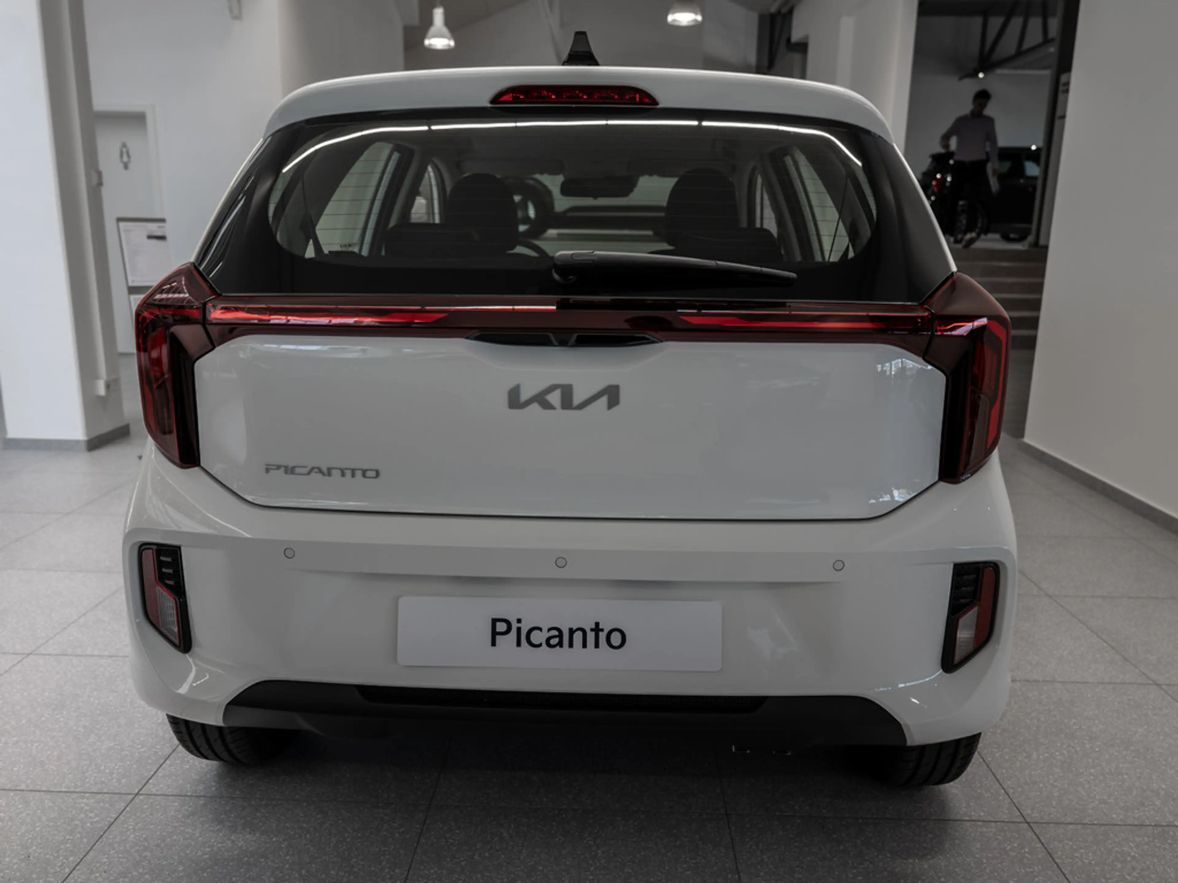 Kia Picanto 1.0 Core NAVI KAMERA PDC KLIMA FSE — photo 6