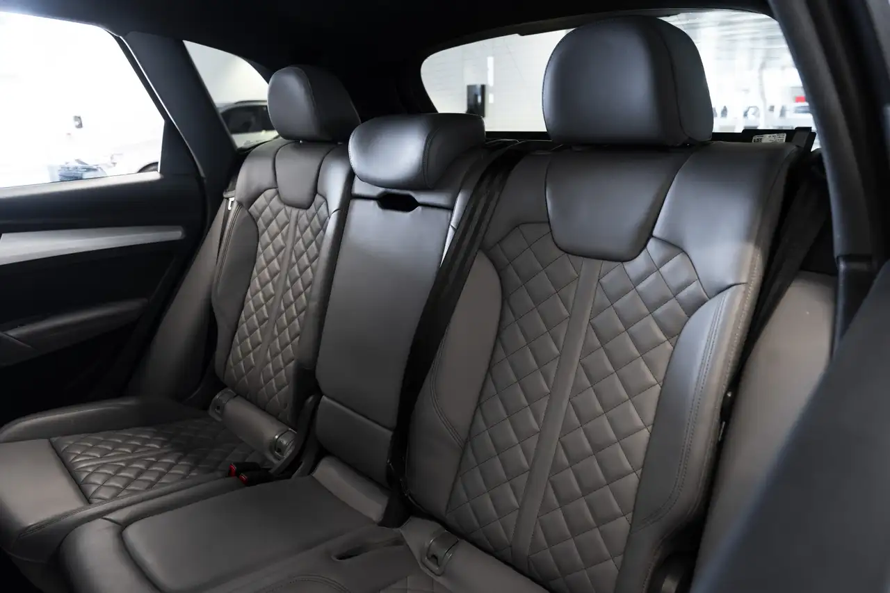 Audi SQ5 снимка Audi SQ5