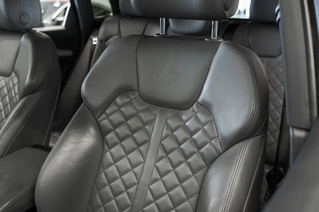 Audi SQ5 снимка Audi SQ5