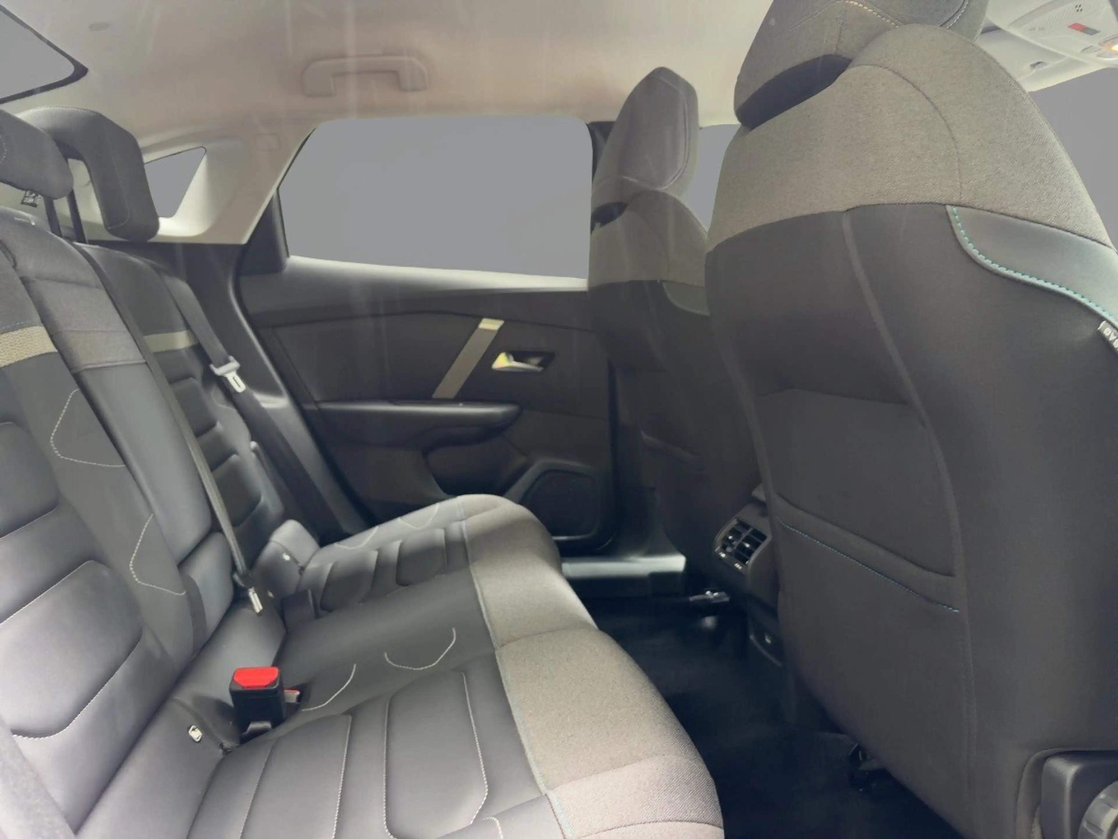 Citroen C4 X AT8 Max HUD/FullLED/Navi/KlimaA/PDC/Kamera — photo 11