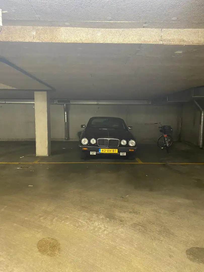 Daimler Sovereign 4.2 Blau - 1