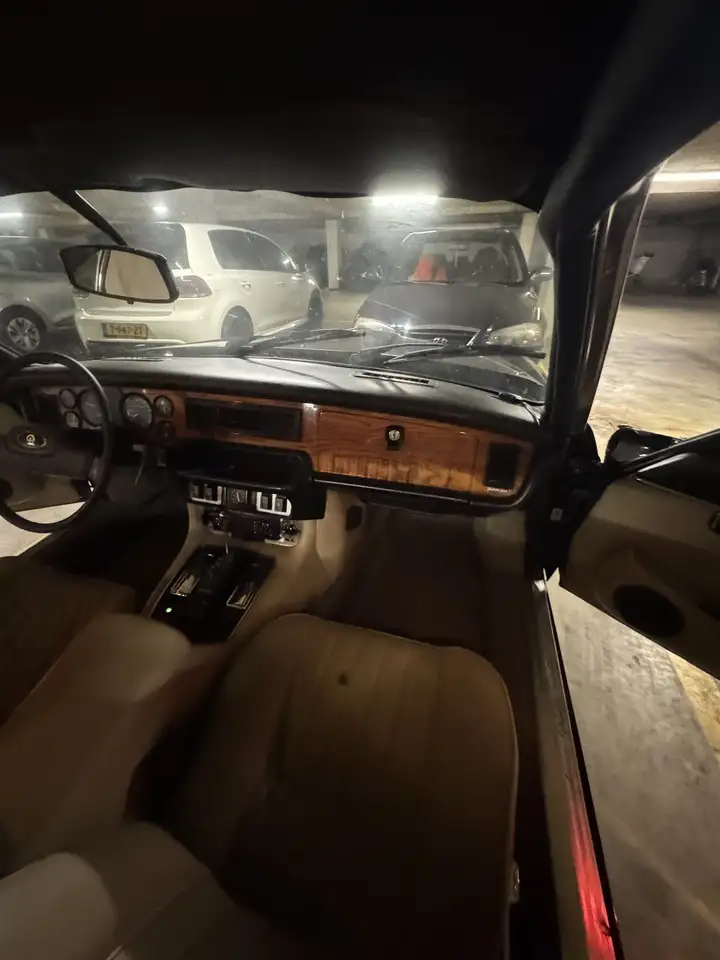 Daimler Sovereign 4.2, foto 8